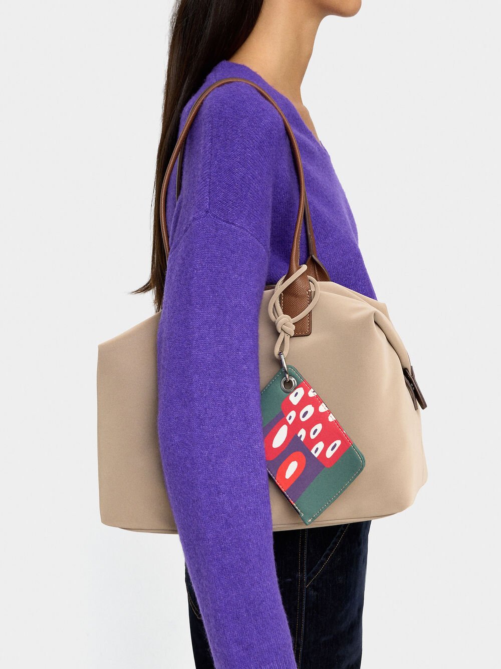 Shopper bag with soft texture and pendant