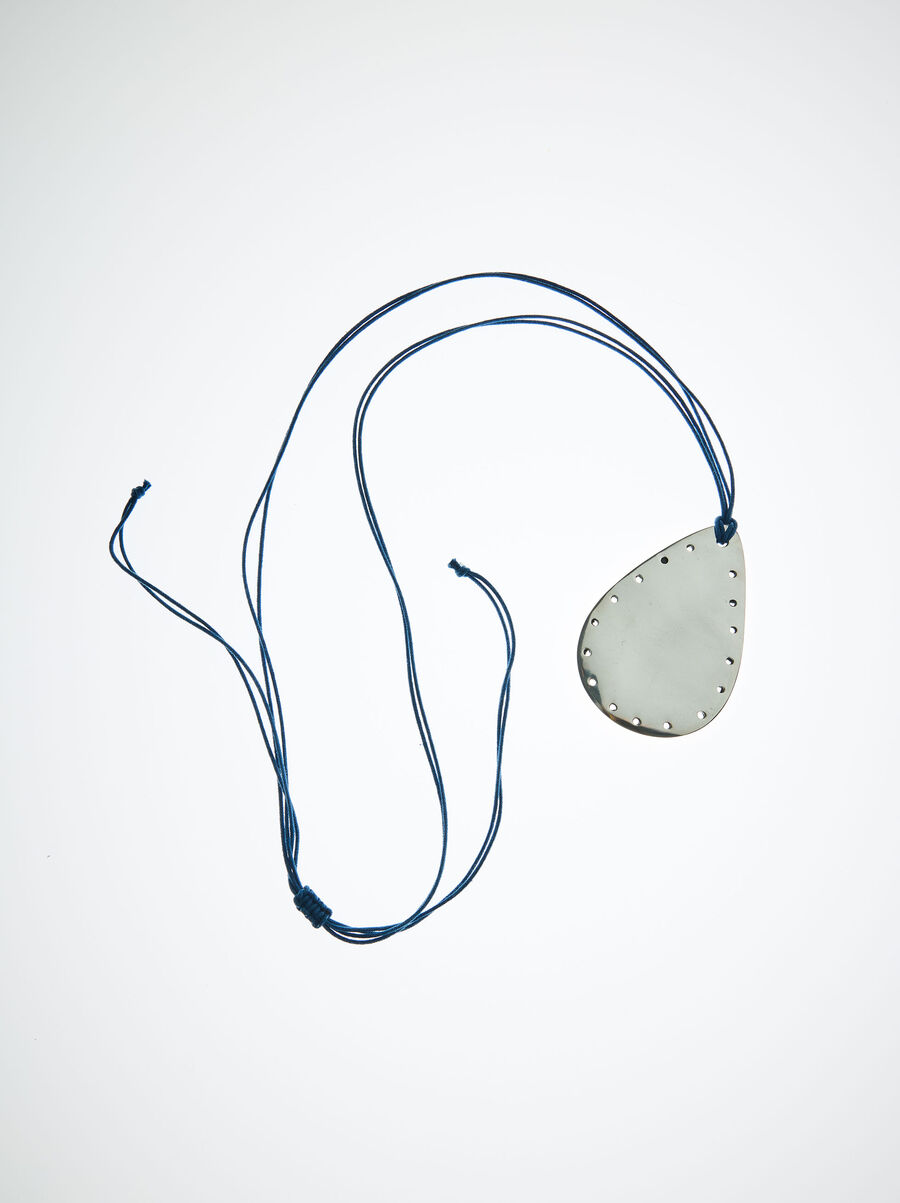 Necklace with cord oval pendant