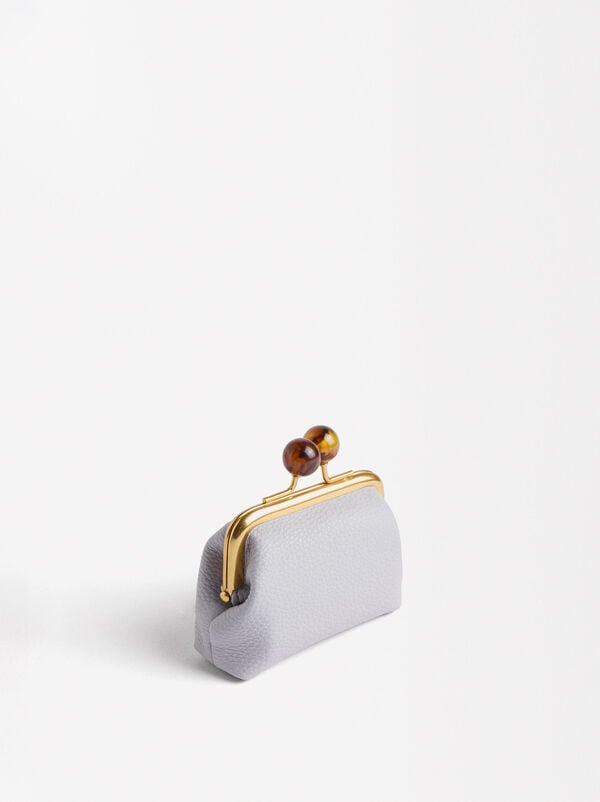 Textured coin purse