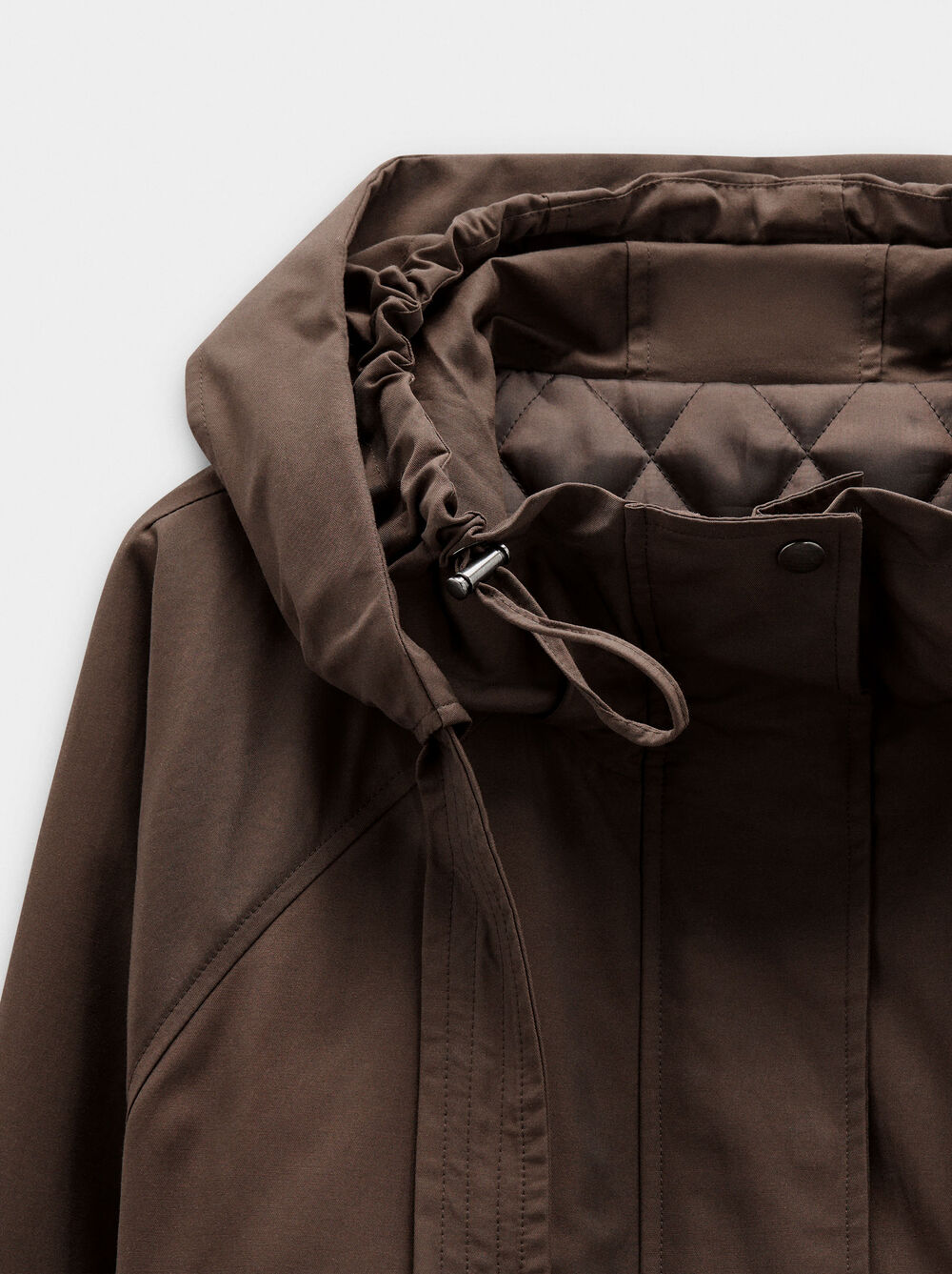 Jacket with hood water repellent