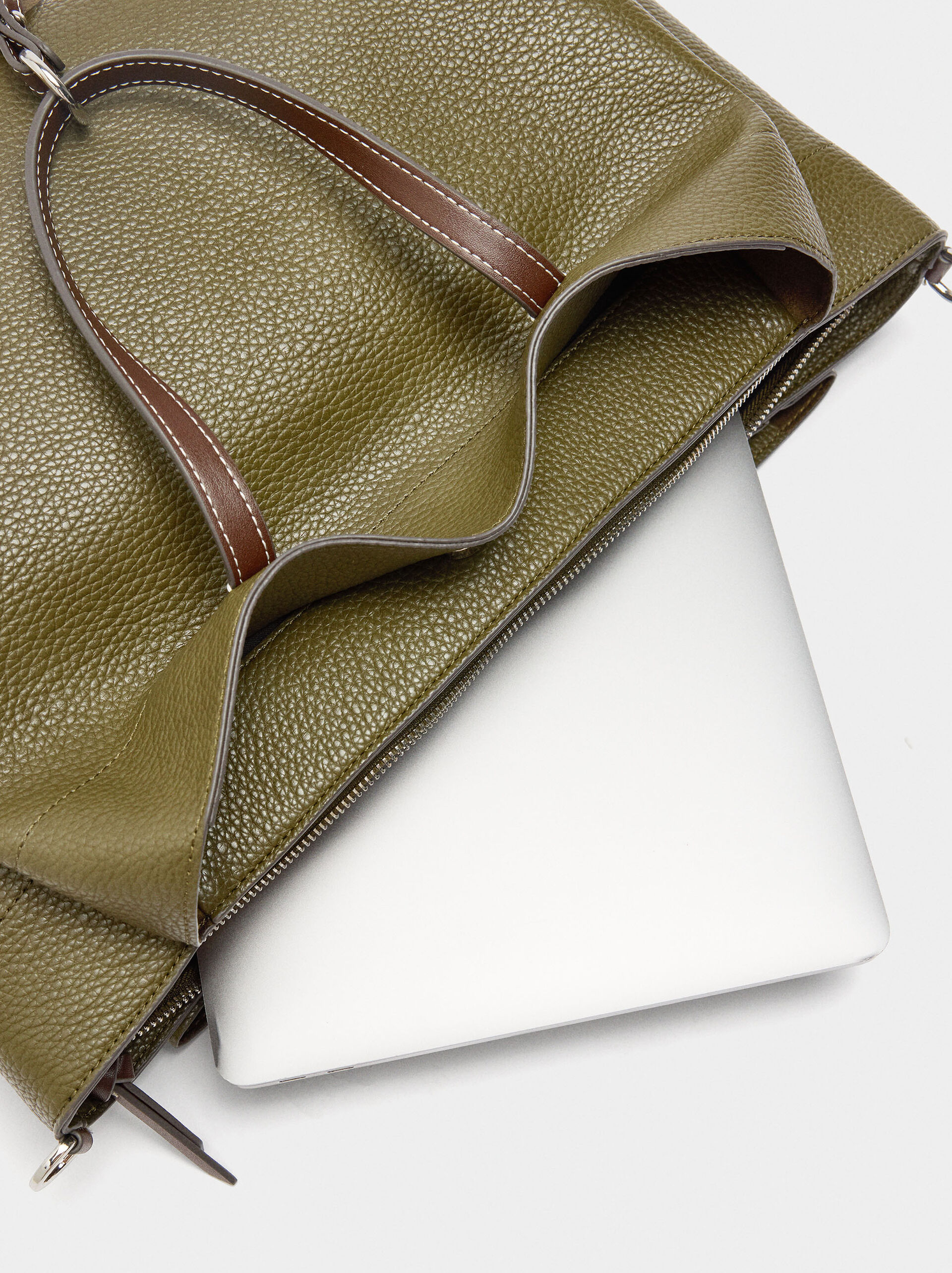13" laptop bag with crossbody strap image number 3.0