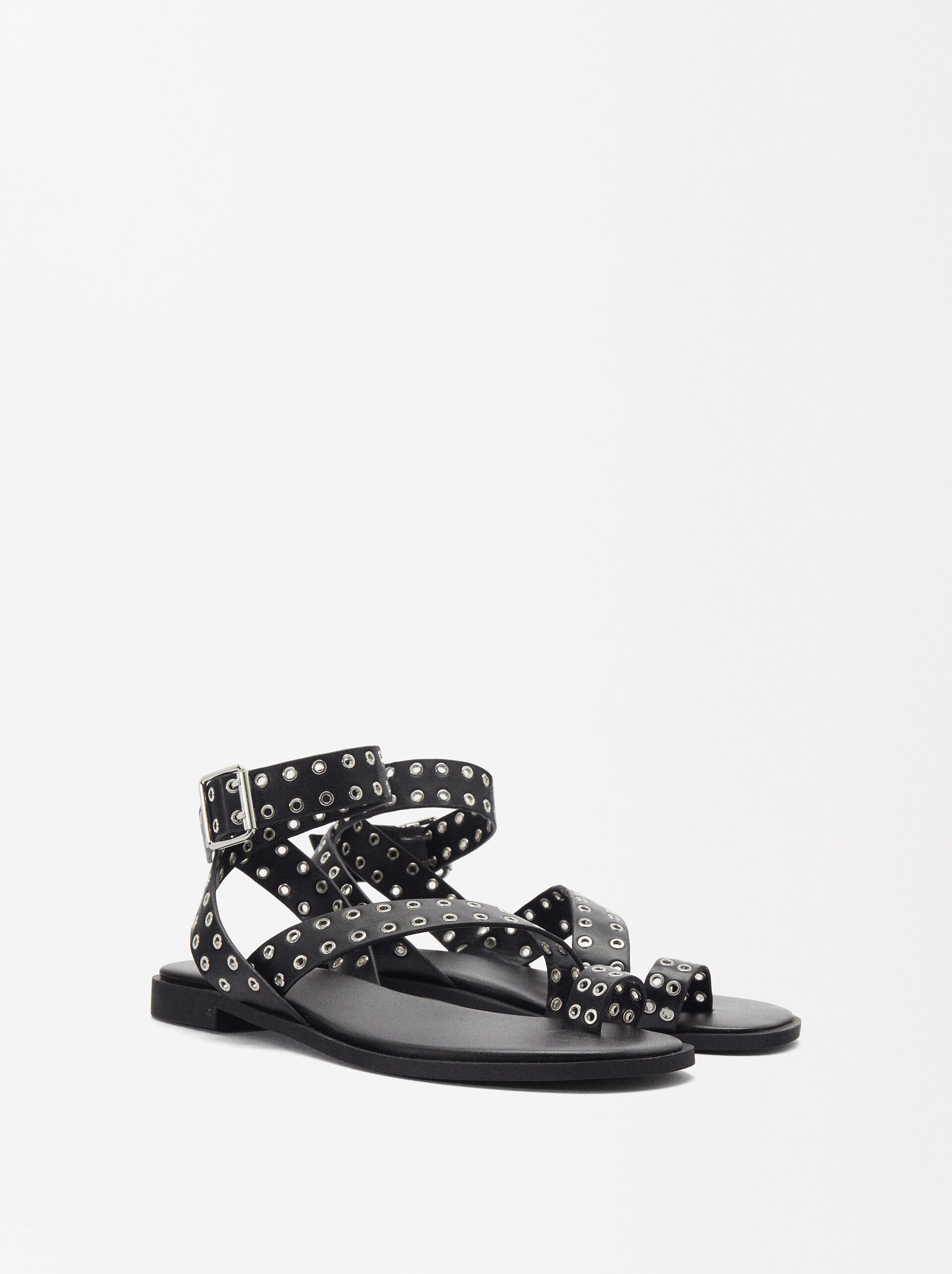 Flat Sandals With Studs  image number 2.0