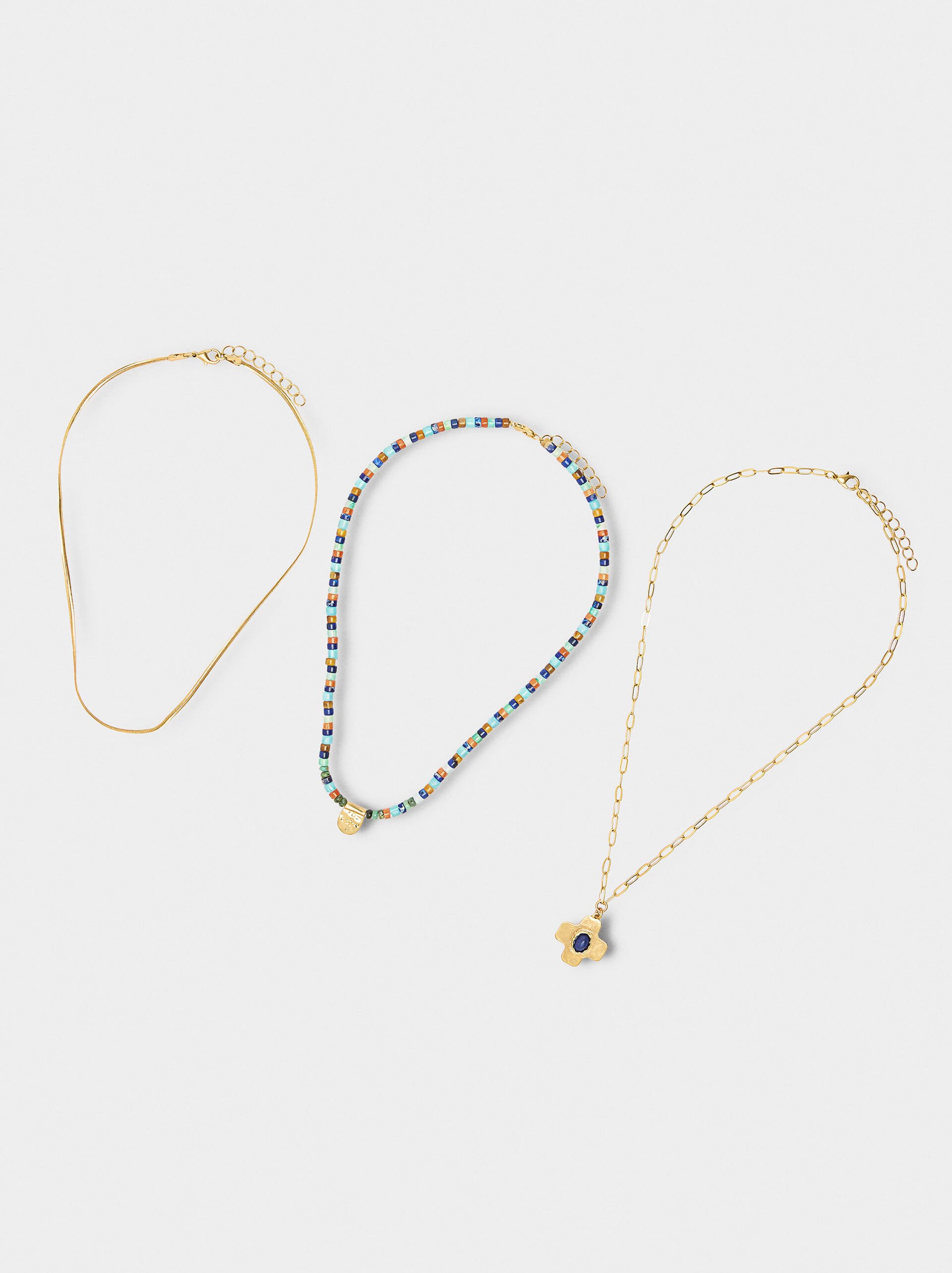 Set of three necklaces with stones image number 3.0