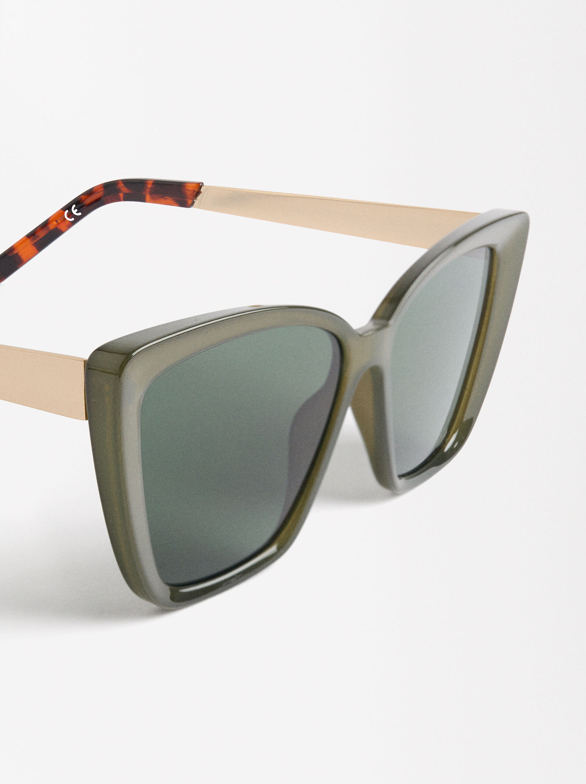 Cat eye sunglasses image number 1.0