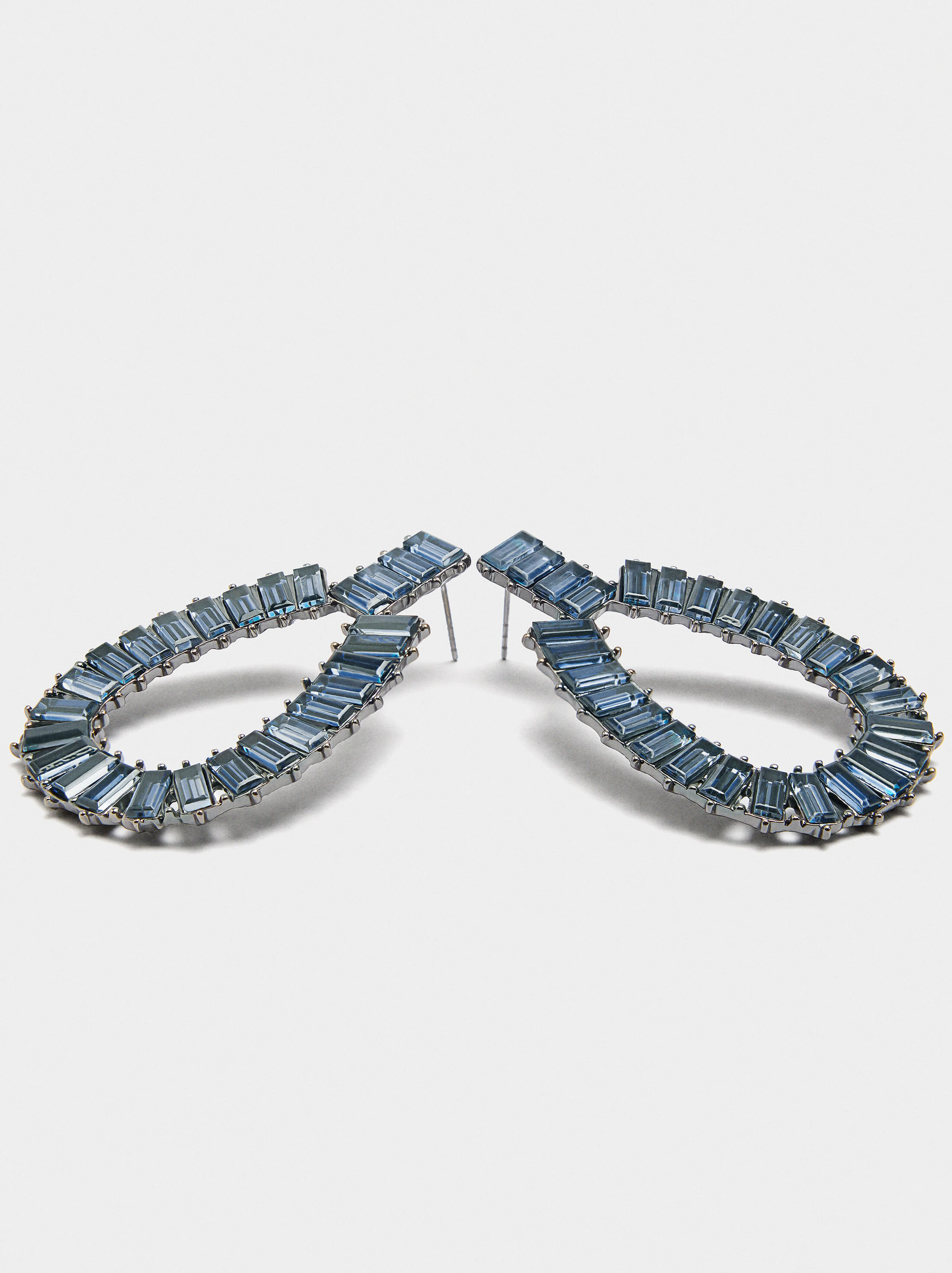 Maxi oval earrings with crystals image number 2.0