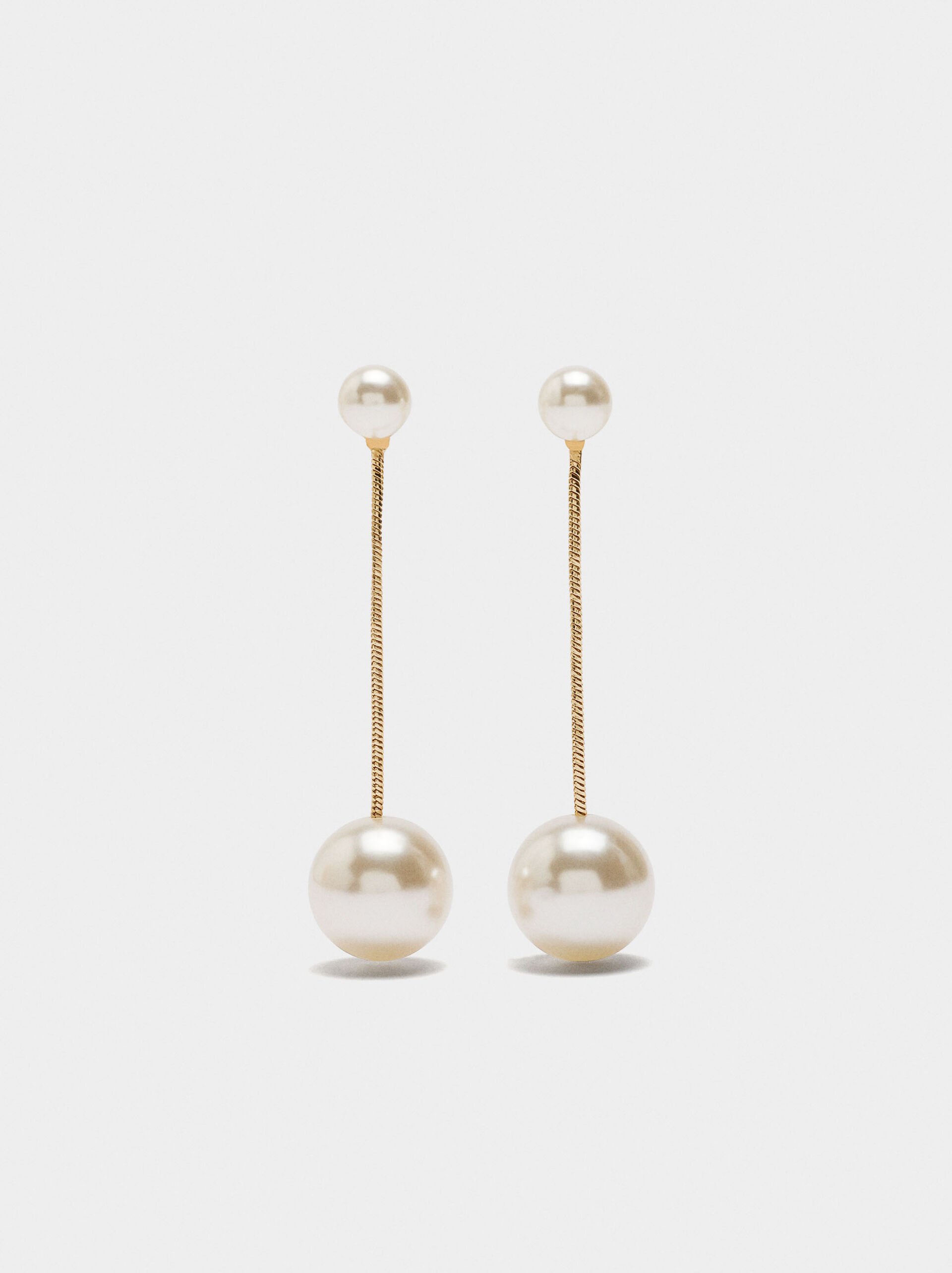 Long earrings with pearls image number 1.0