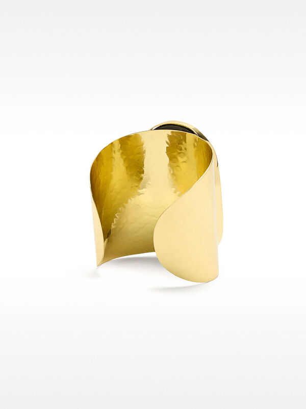Open bracelet with oval detail