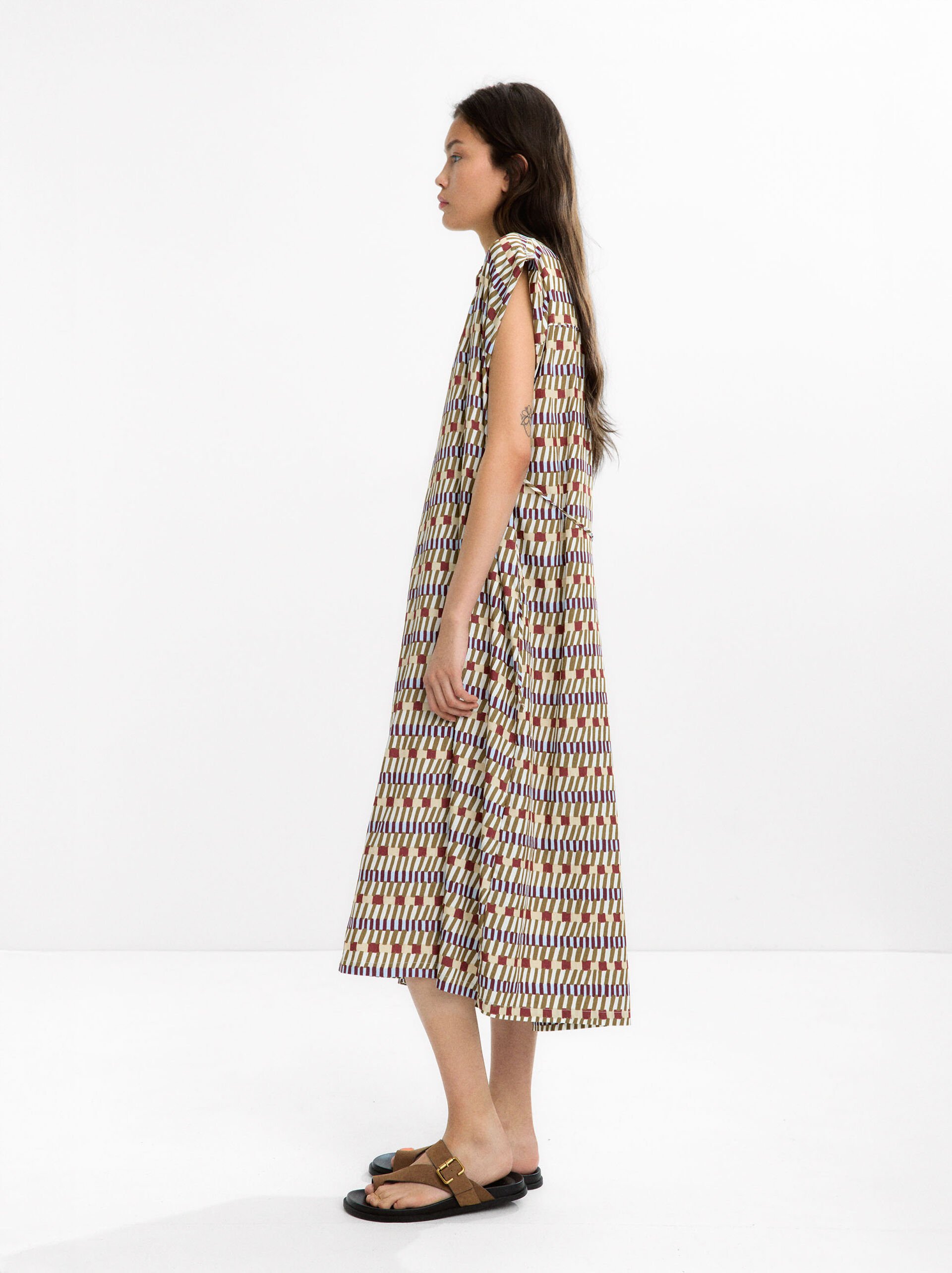 Vestido midi estampado image number 1.0
