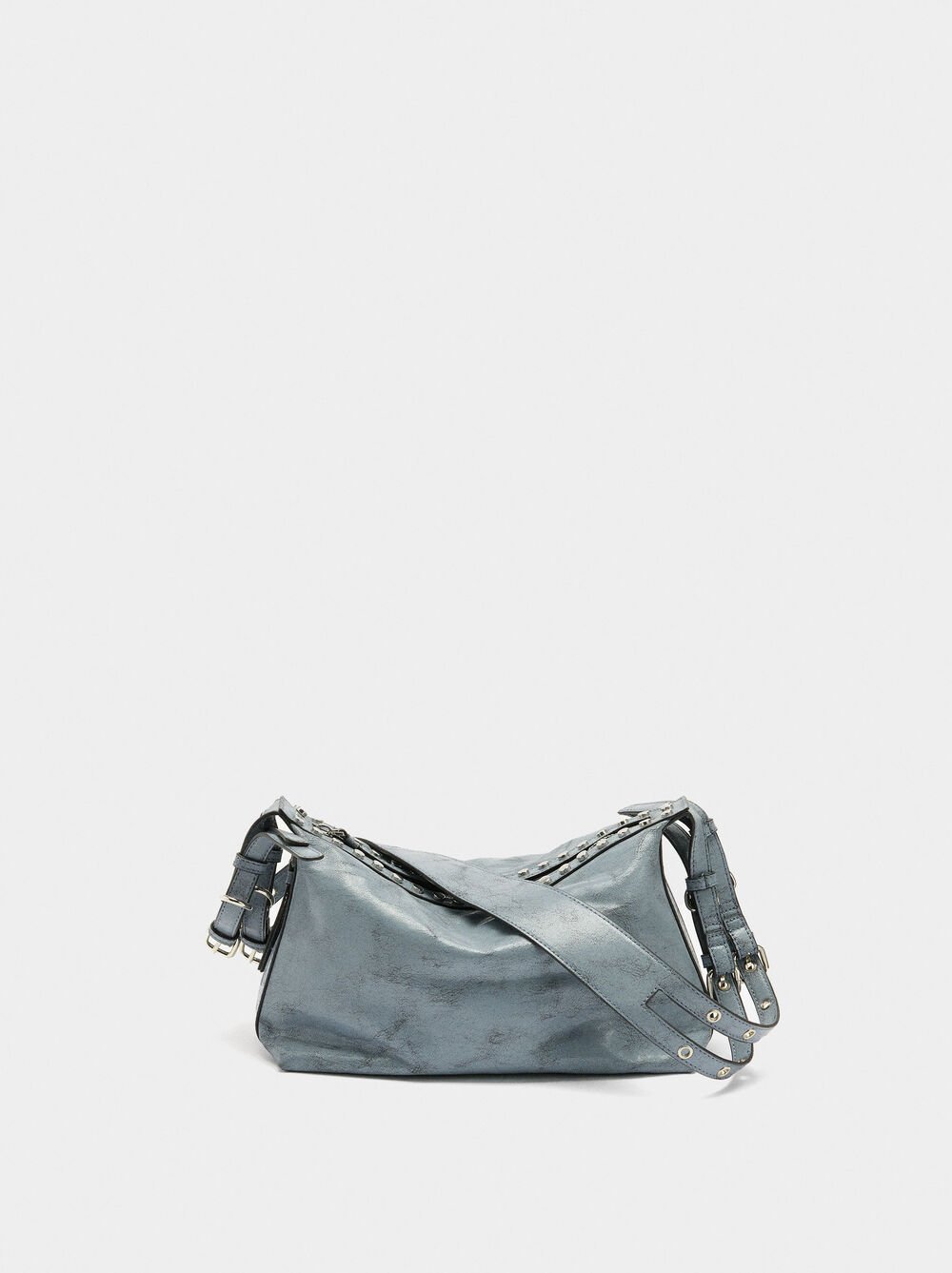 Shoulder bag with studs