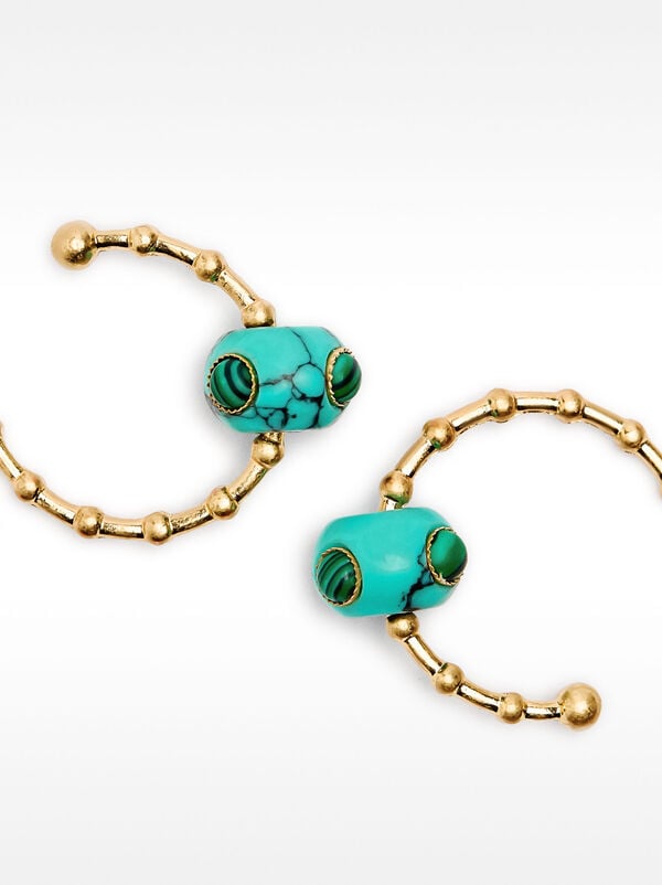 Hoop earrings with stone