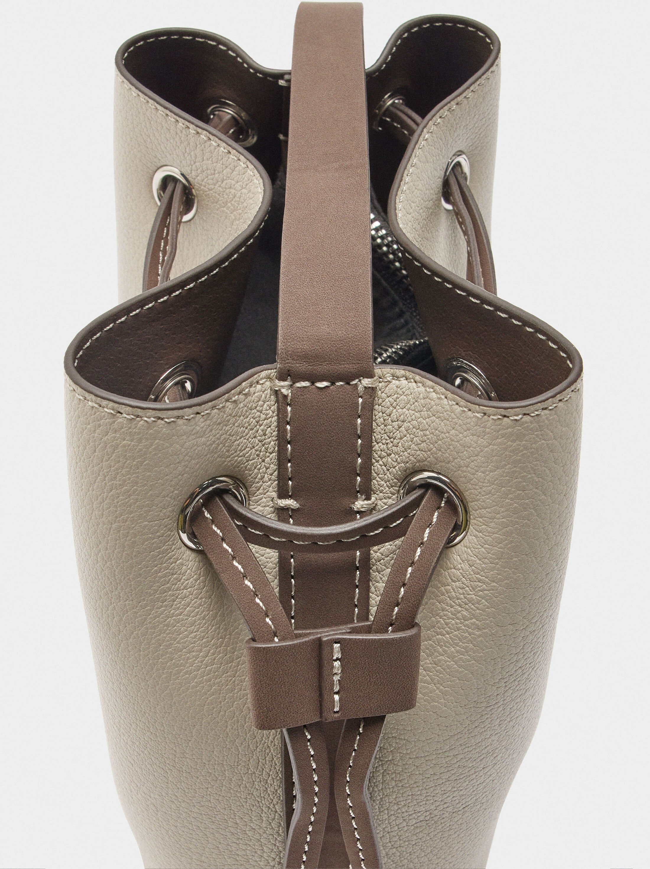 Crossbody bag with cord image number 1.0