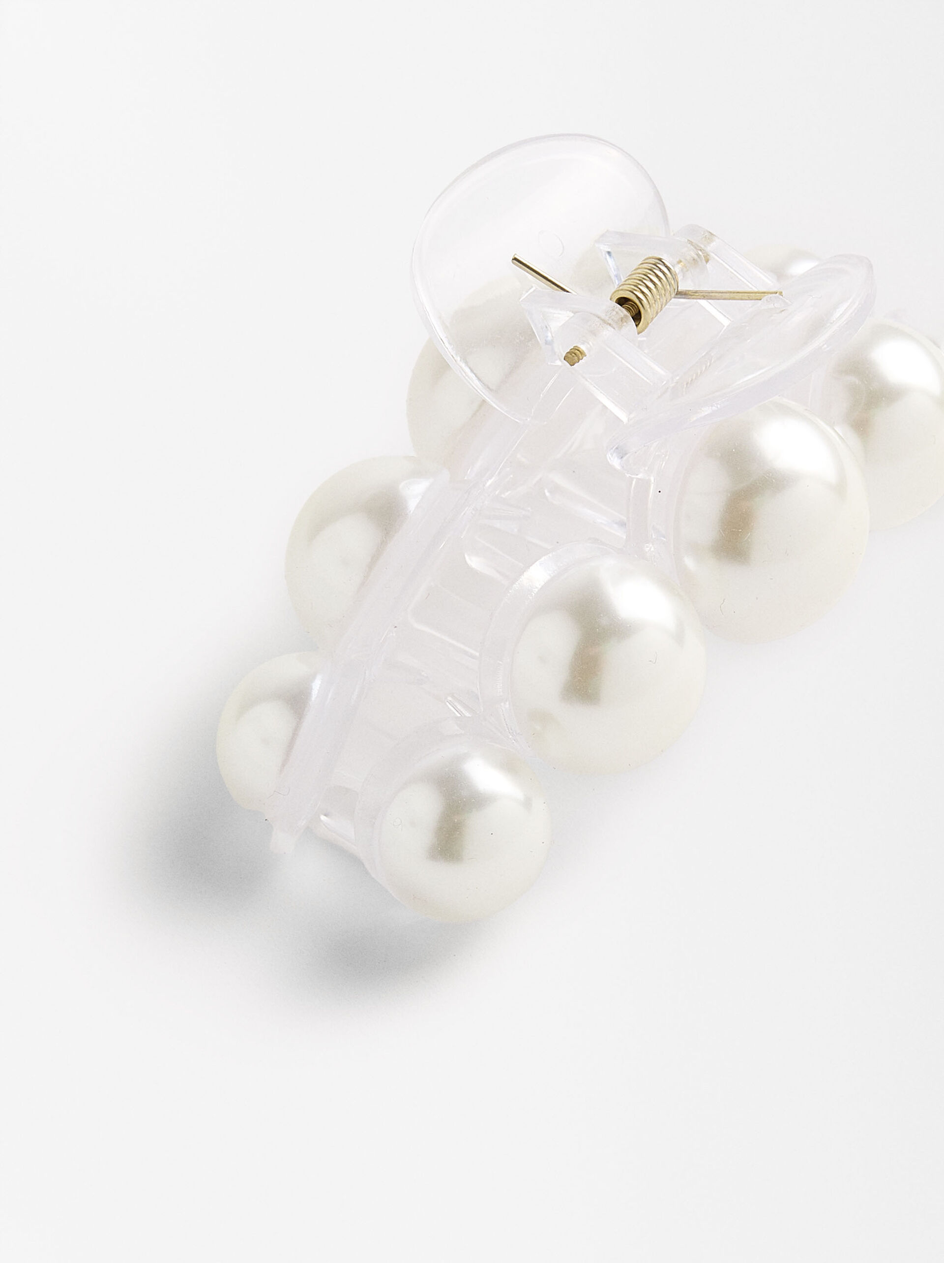Hair claw with pearls image number 1.0