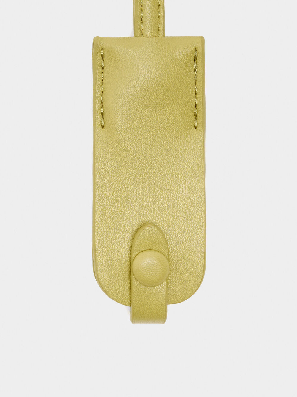 Tote bag with belt and pendant