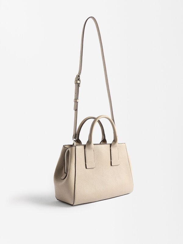 Textured tote bag with shoulder strap
