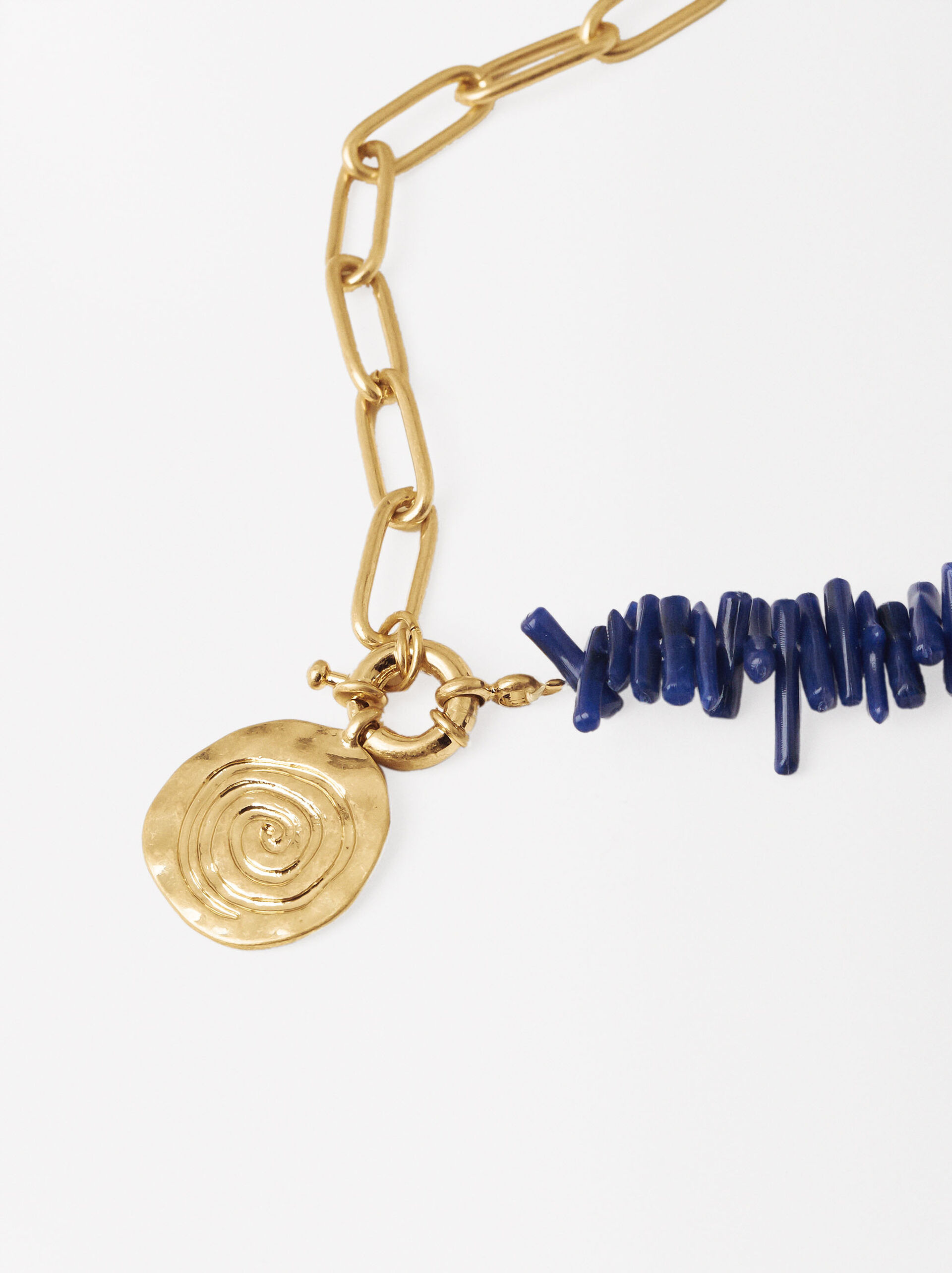 Monochromatic Gold Link Necklace image number 2.0