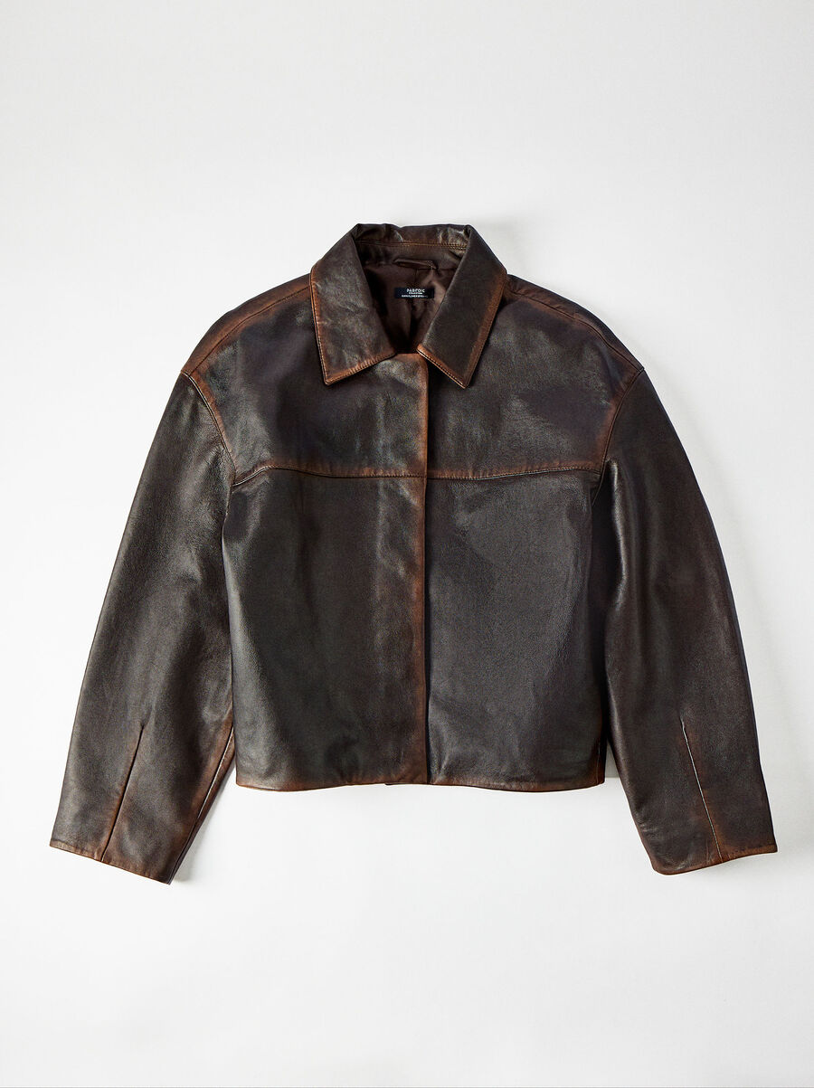 Leather jacket with topstitching