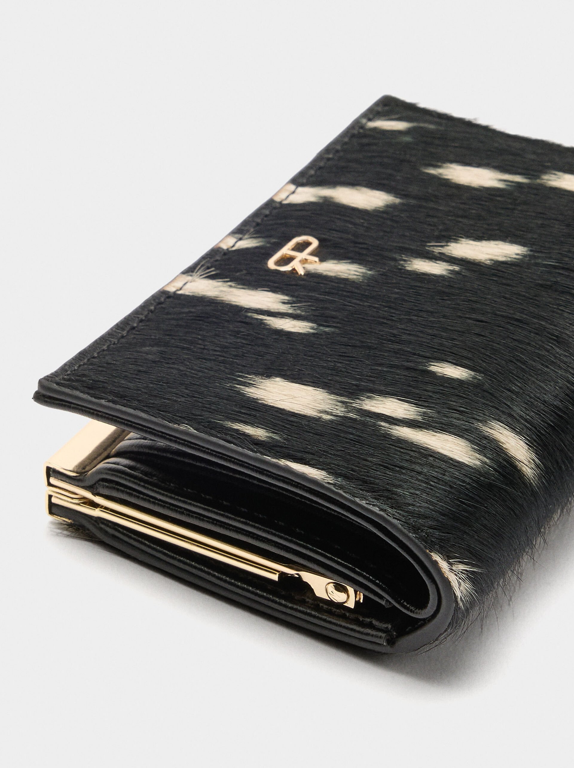 Animal printed leather wallet image number 1.0