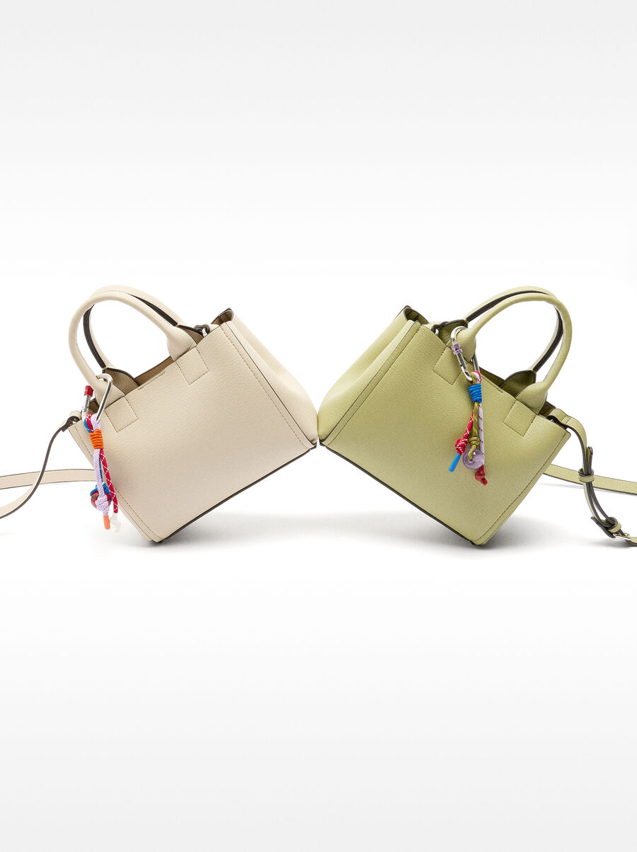 Tote bag with pendant S