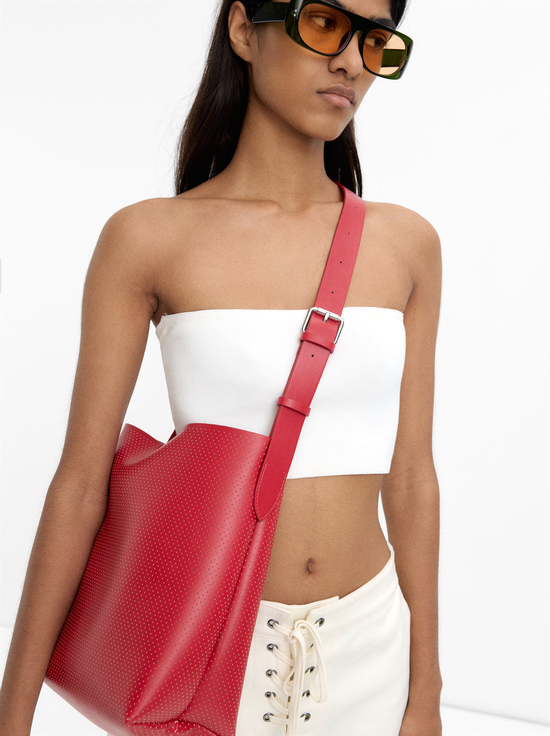 Shoulder bag with texture image number 2.0