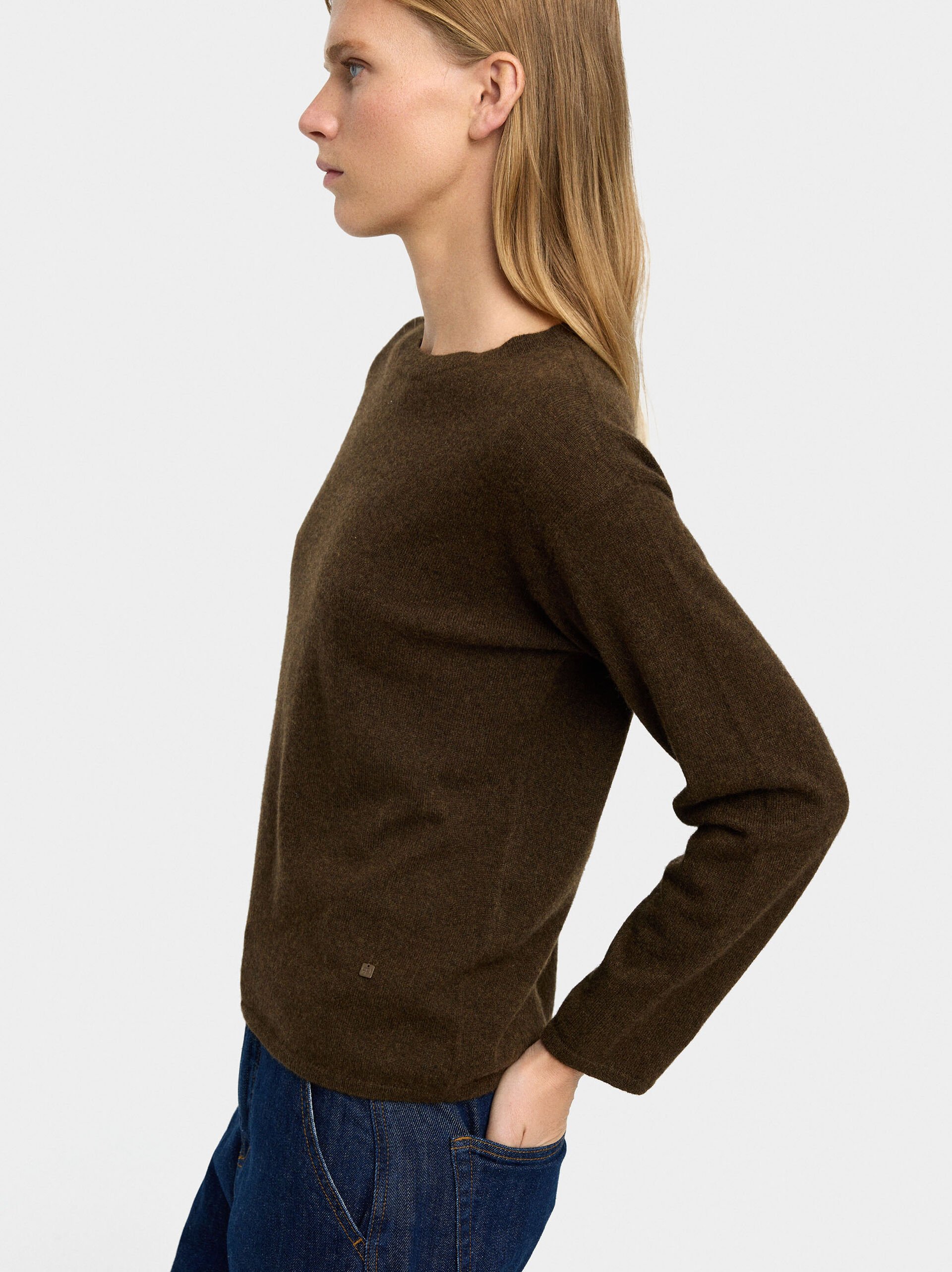 100% cashmere sweater image number 3.0