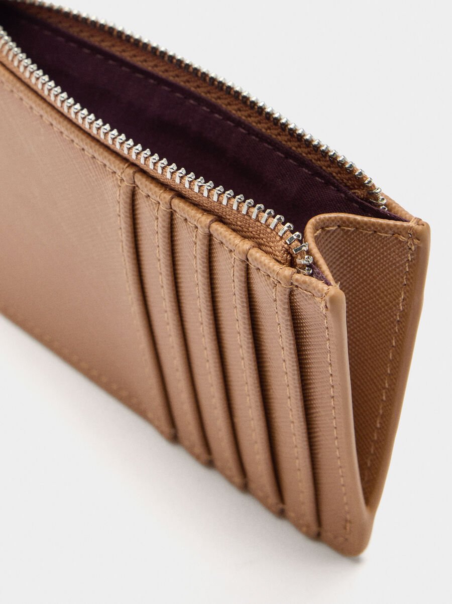 Textured basic card holder