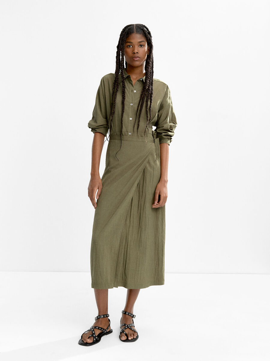 Long-sleeve shirt dress