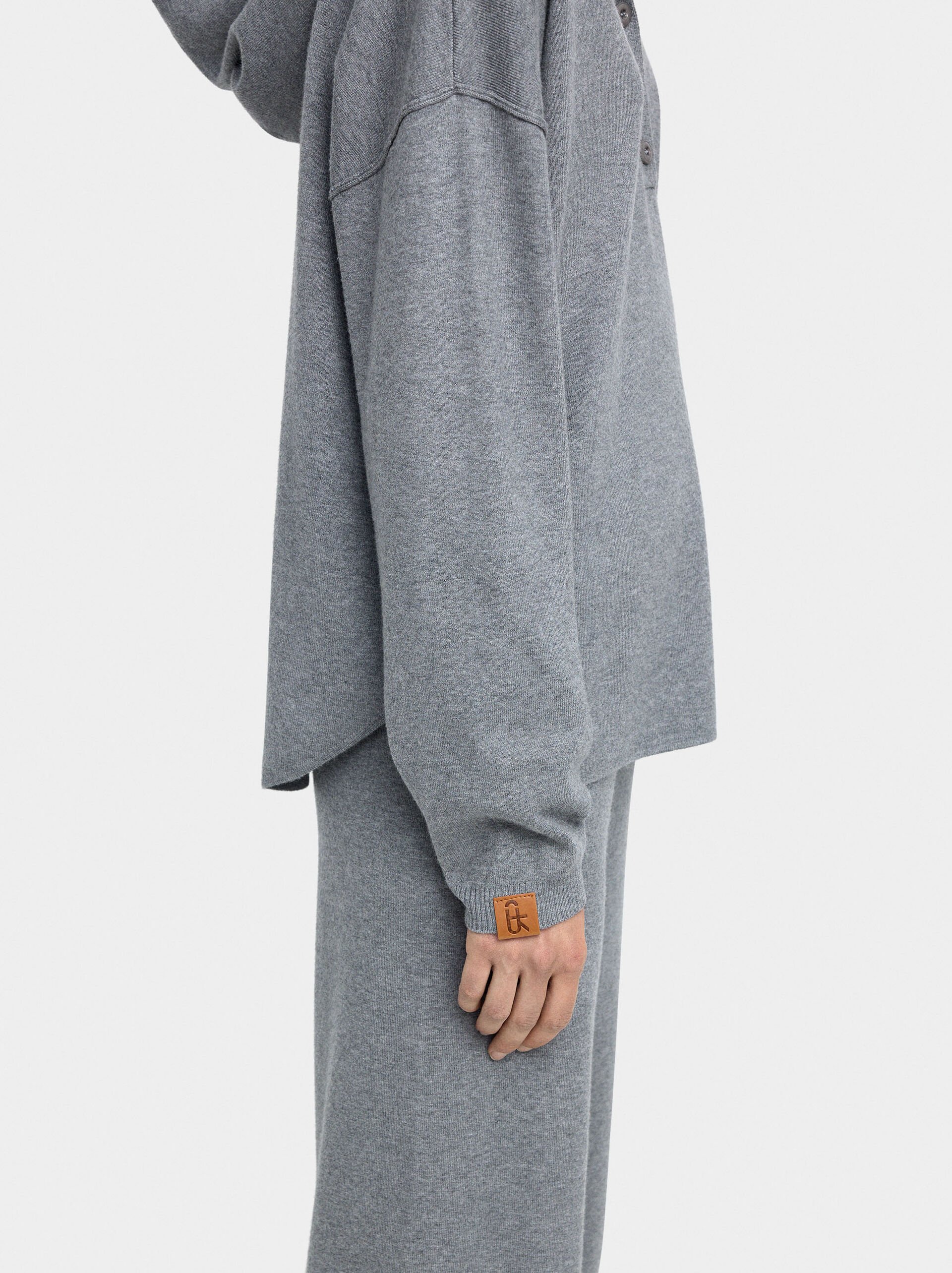 Elastic waist knit pants image number 3.0