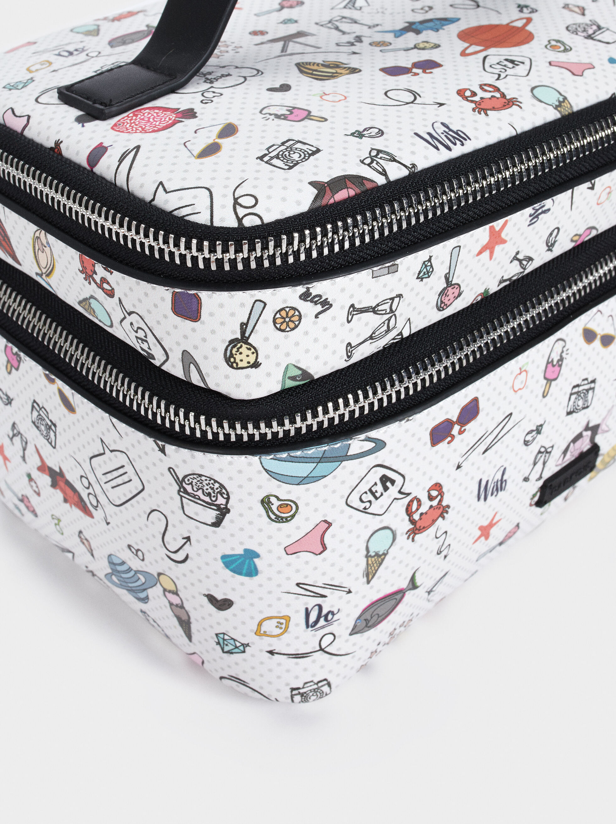 MultiPurpose Bag With A MultiColoured Print Multipurpose Bags