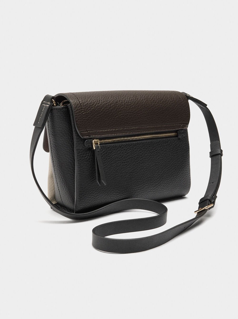 Crossbody bag with color block flap