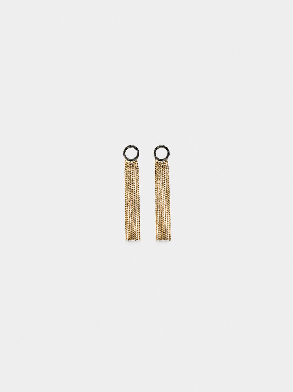 Long earrings with hoops and metal wires