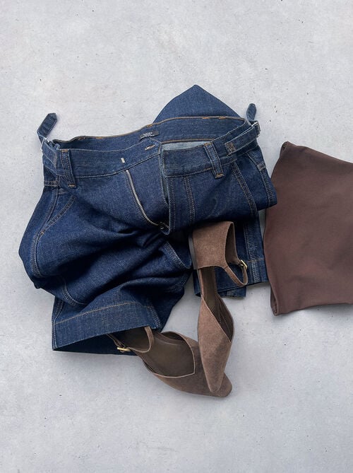 Leather ballet flats with bracelet