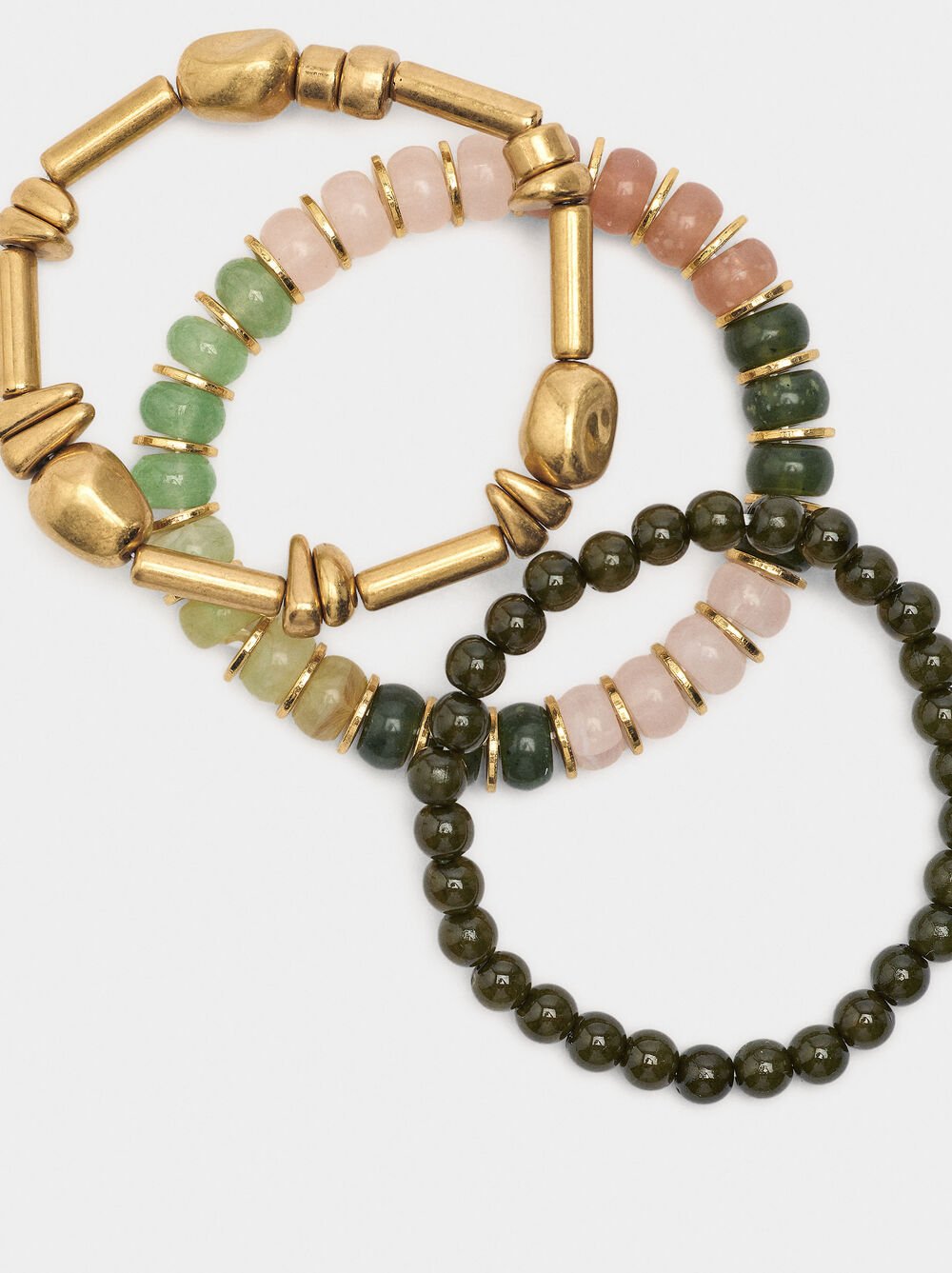 Set of bracelets with stones and resin