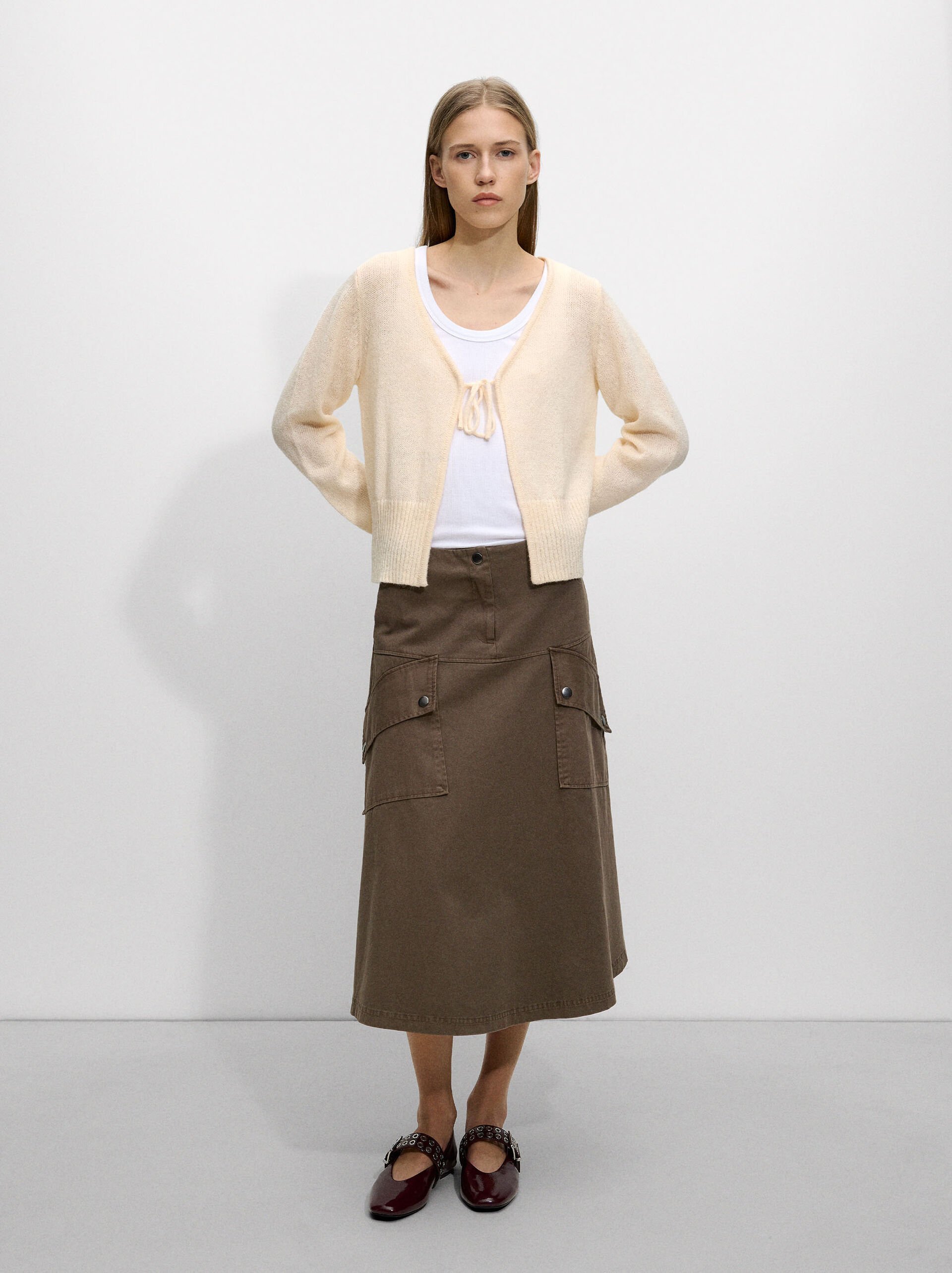 Knitted wool cardigan image number 5.0