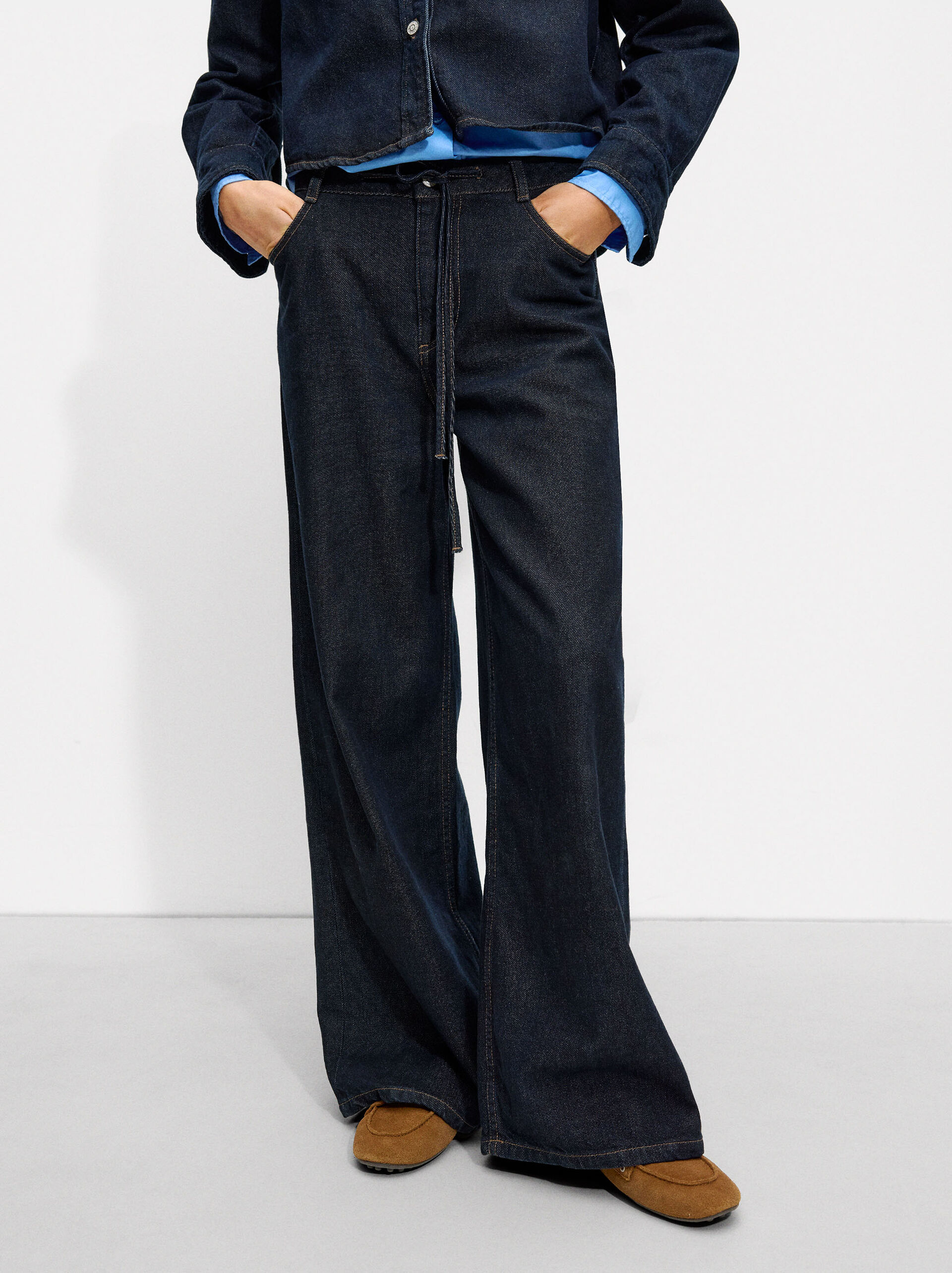 Jeans with drawstring image number 2.0