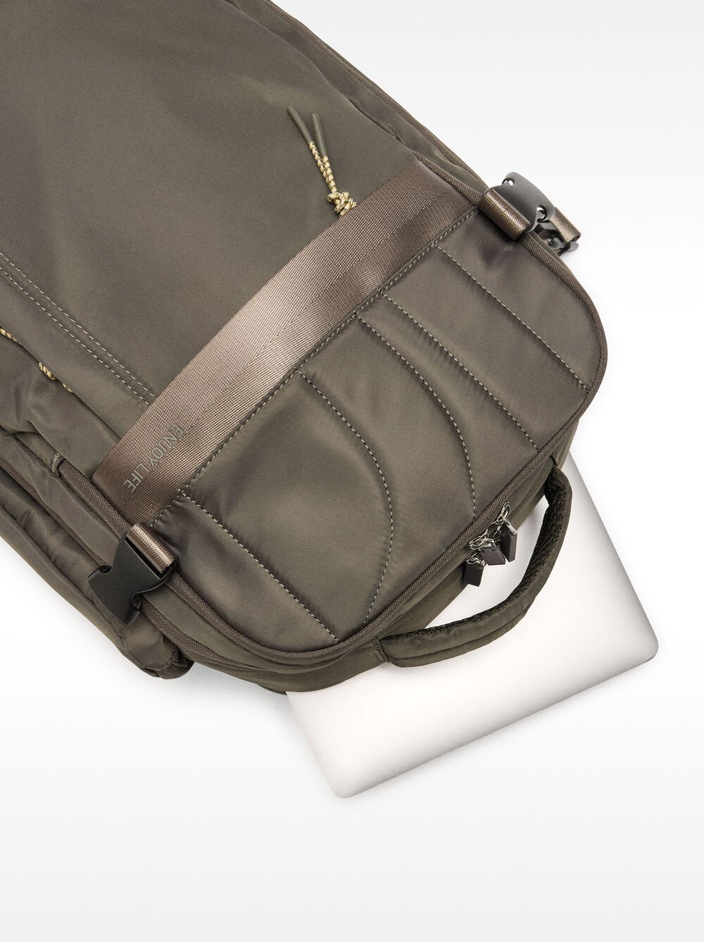 Cabin nylon backpack