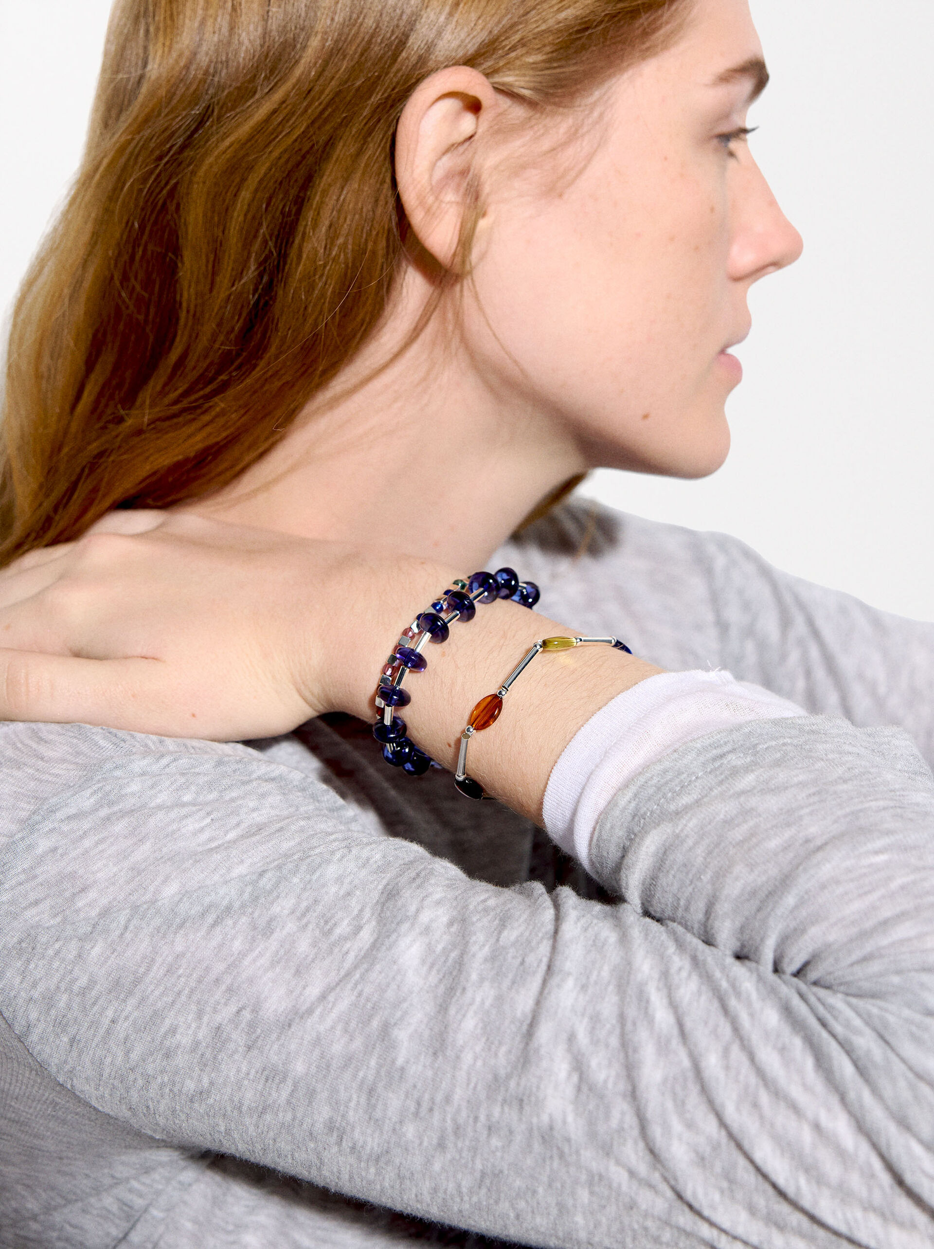 Multicolor elastic bracelet set image number 1.0