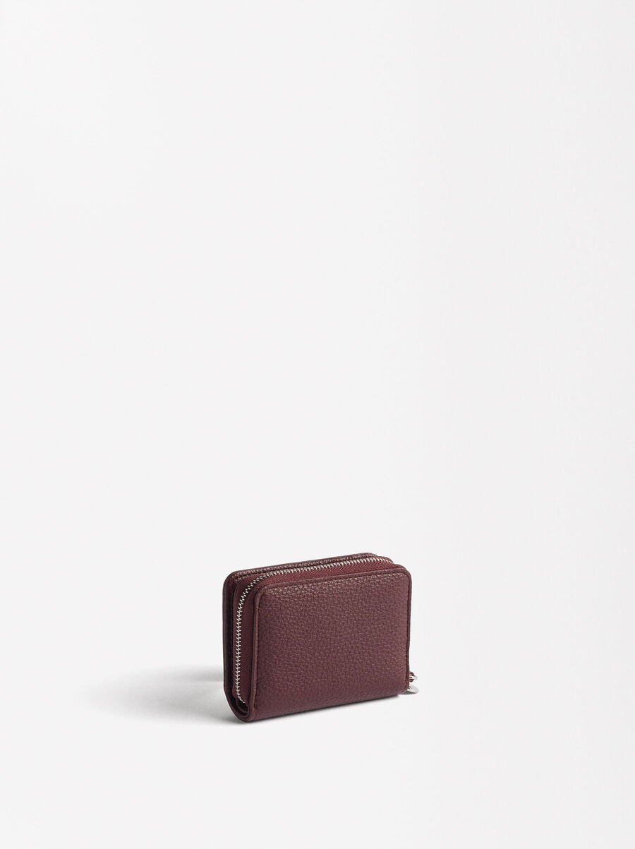 Basic textured wallet