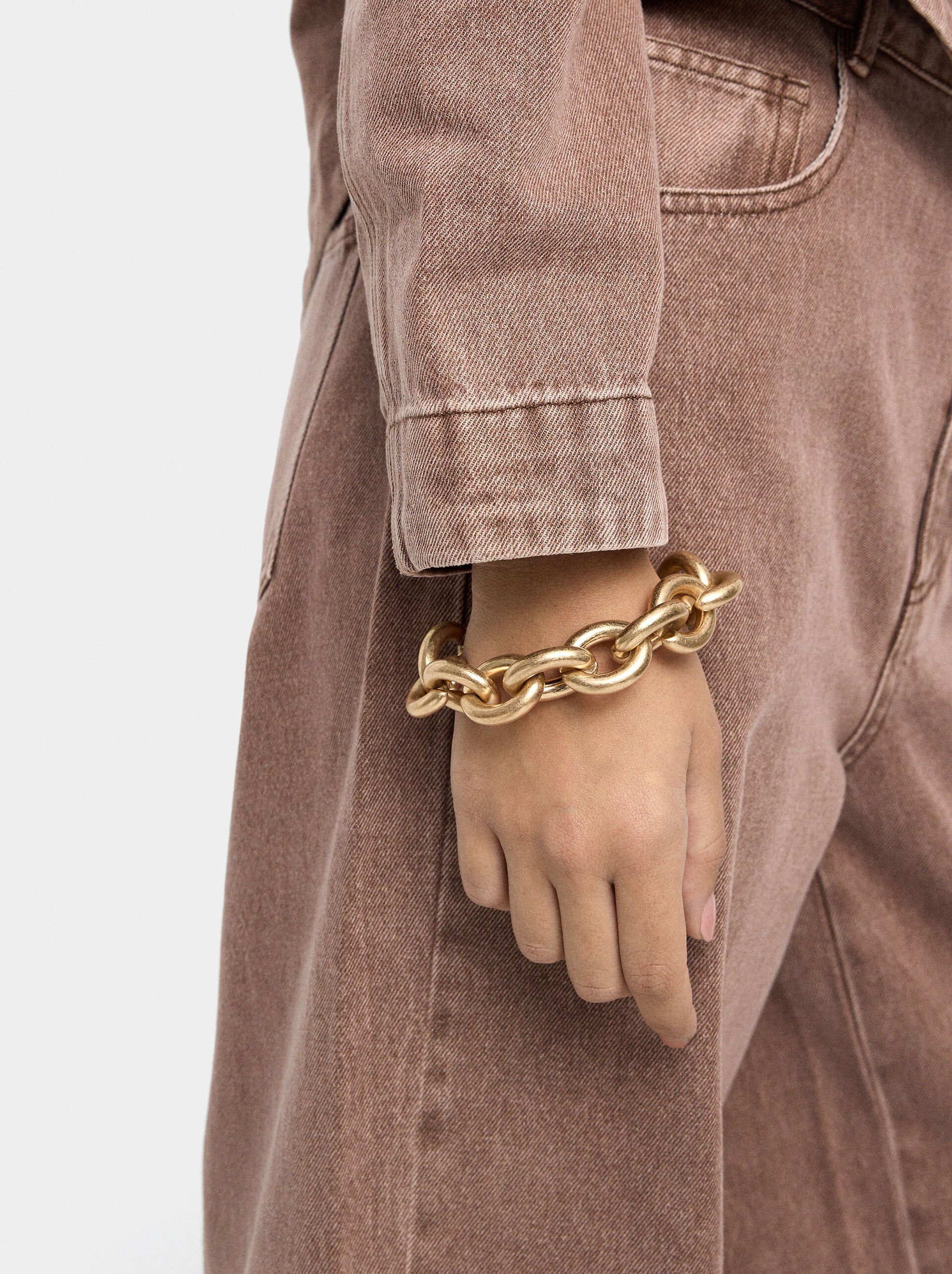 Bracelet with large links image number 1.0