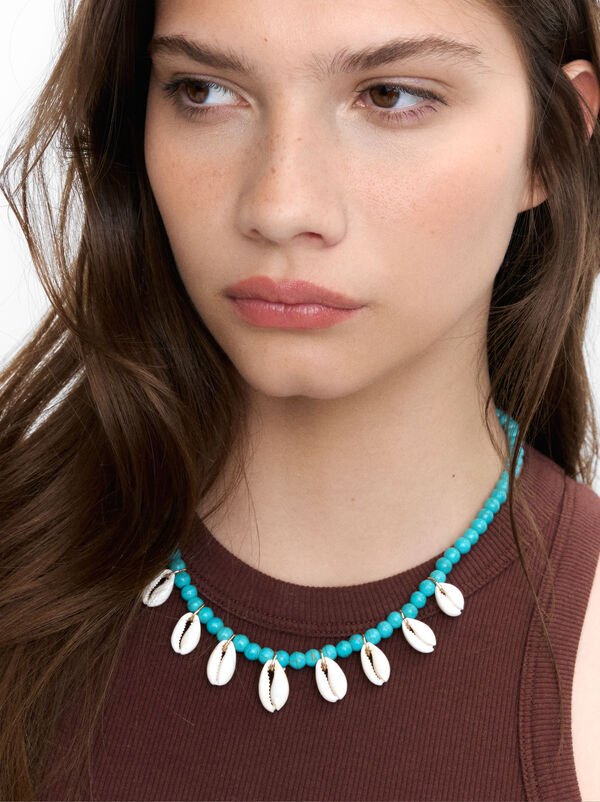 Necklace with stone beads and shells