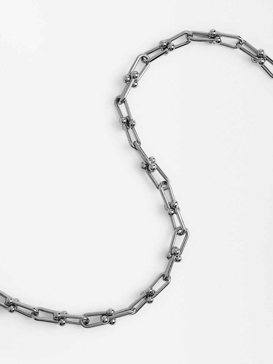 Short link necklace