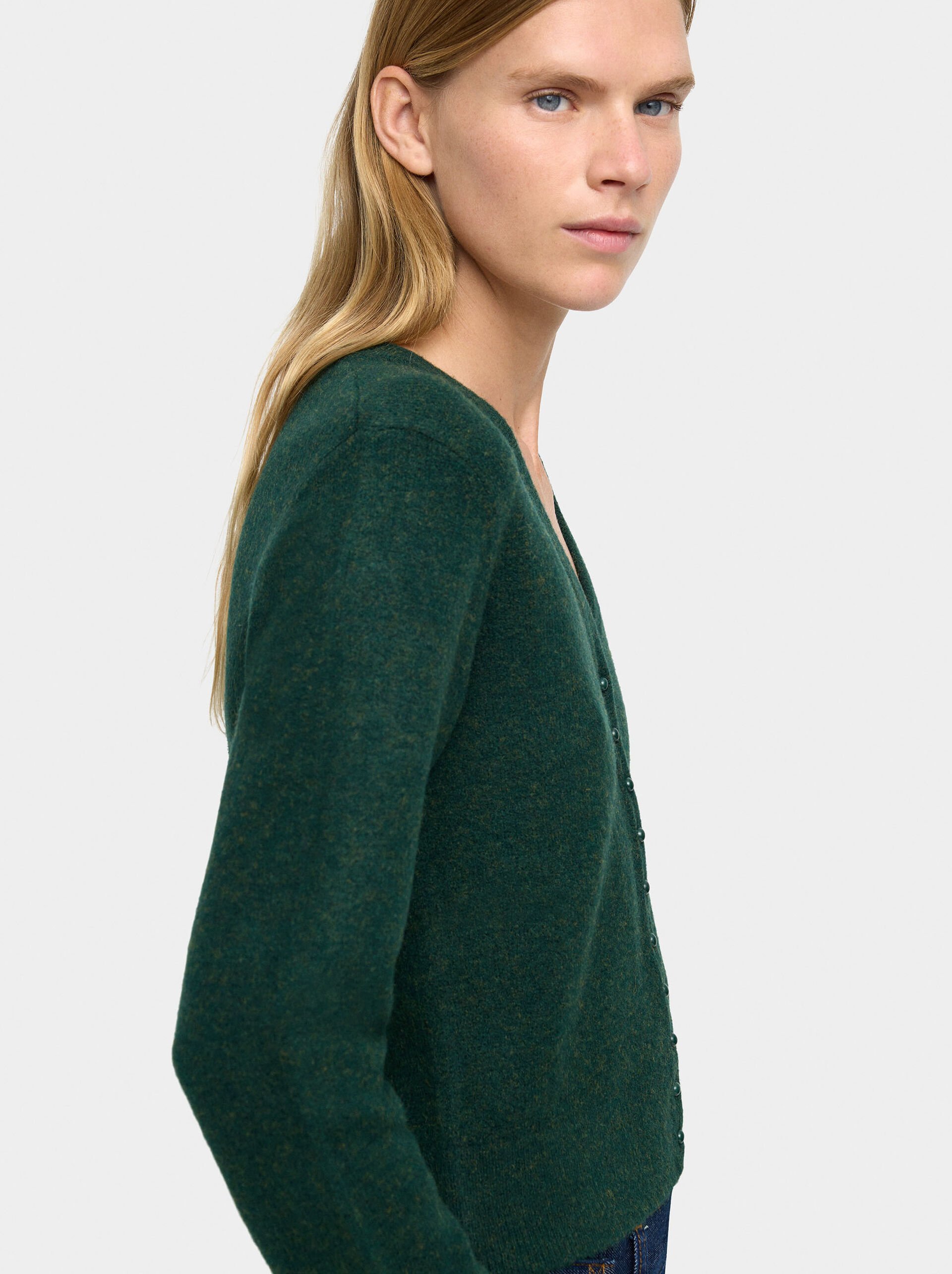 V-neck knit cardigan image number 4.0