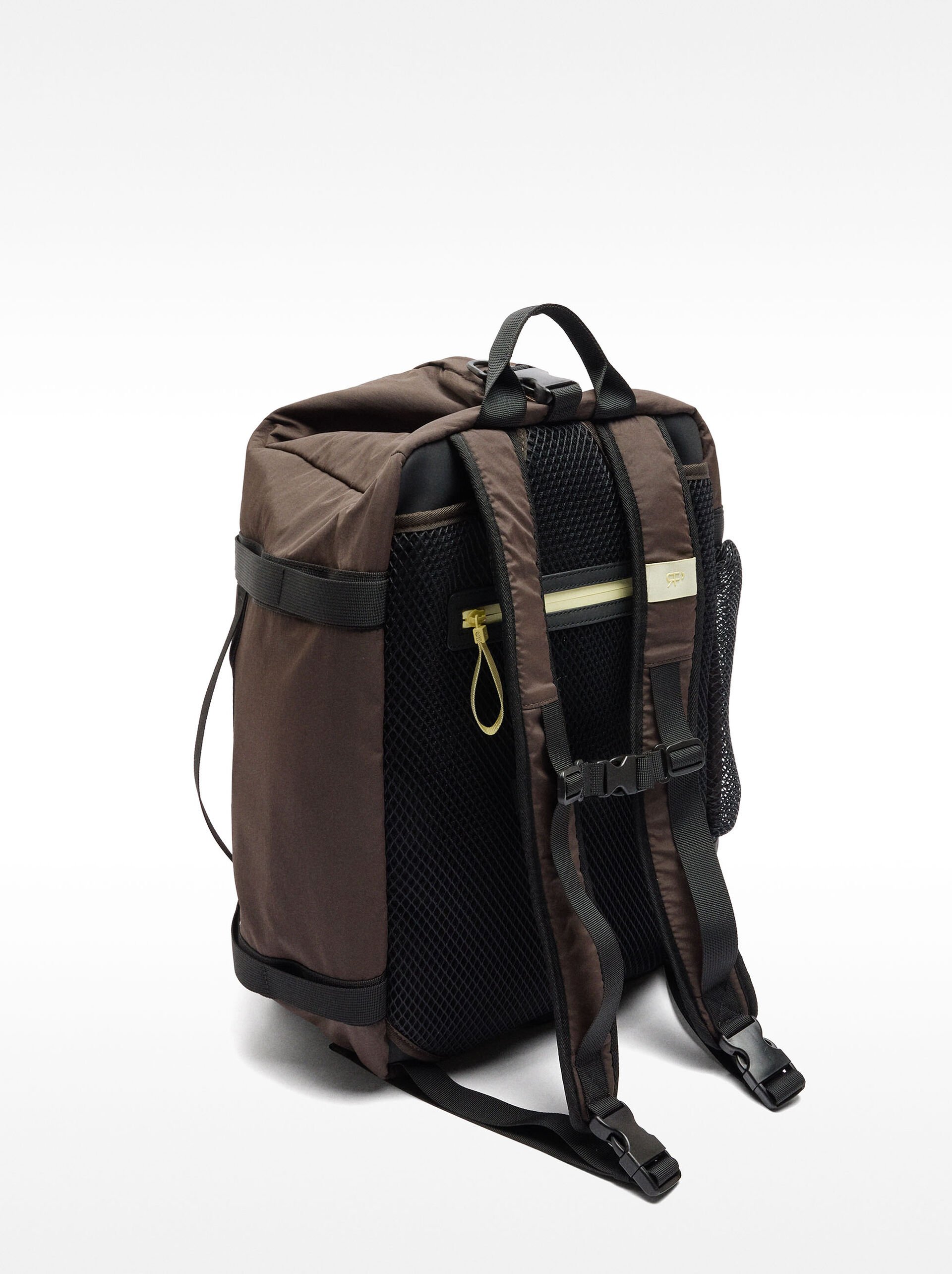 Nylon weekend bag image number 2.0