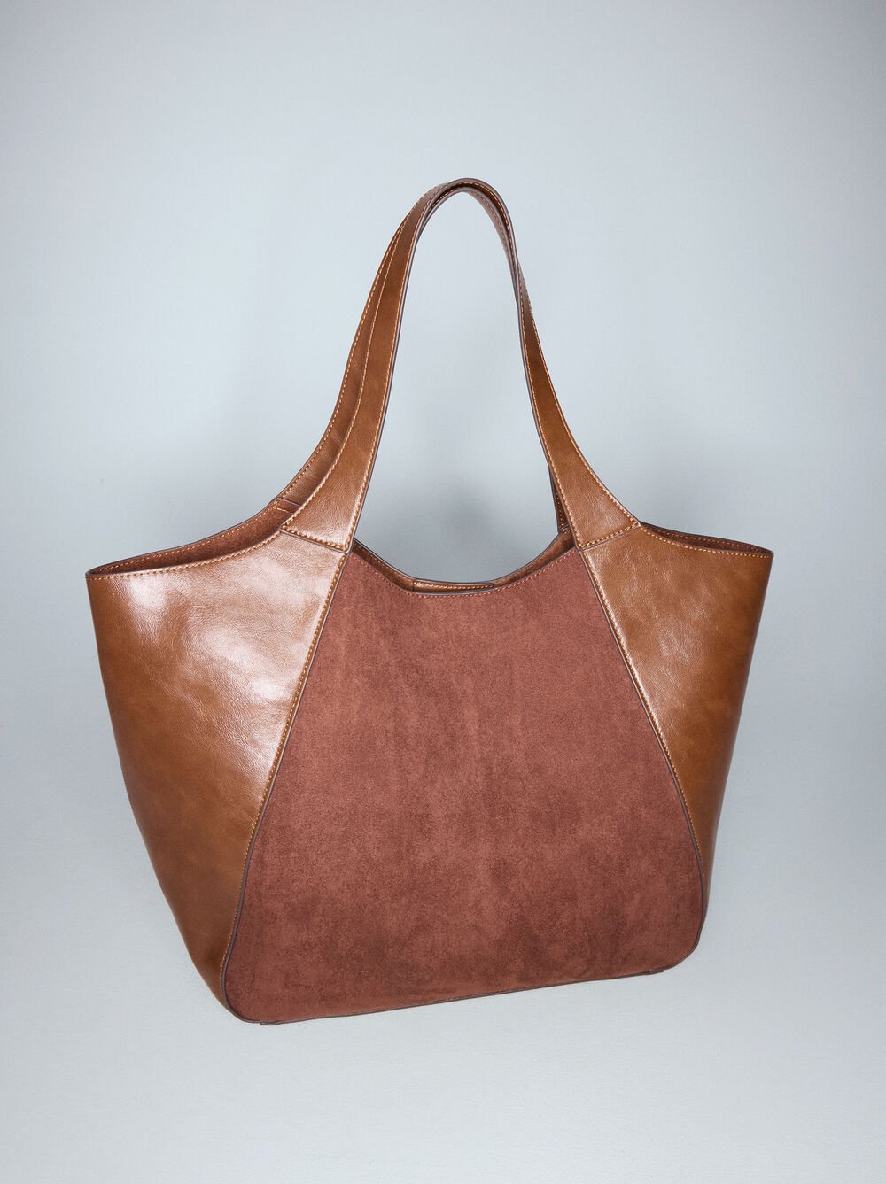 Bolso shopper con bolsa extraíble