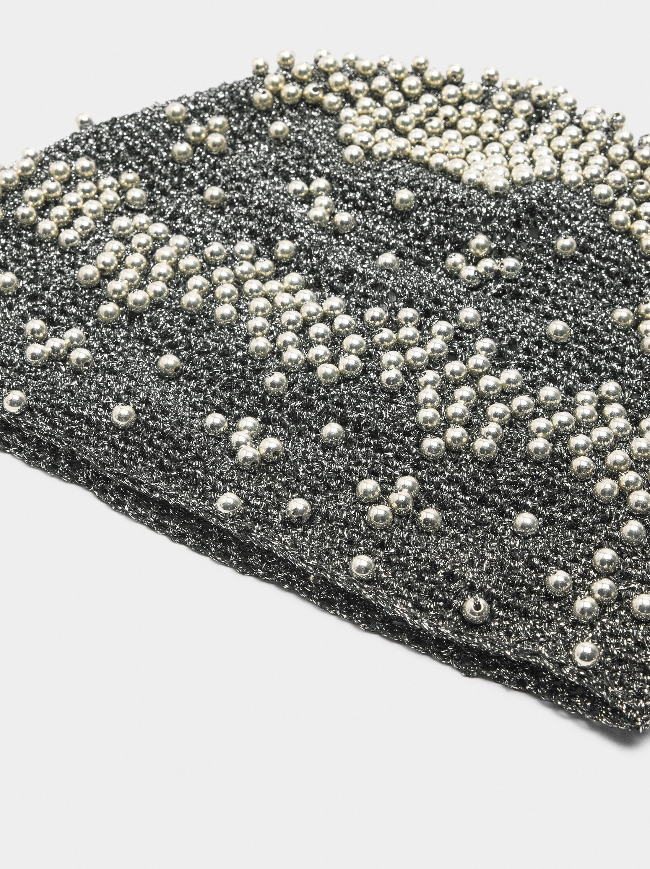 Party hat with pearls image number 1.0