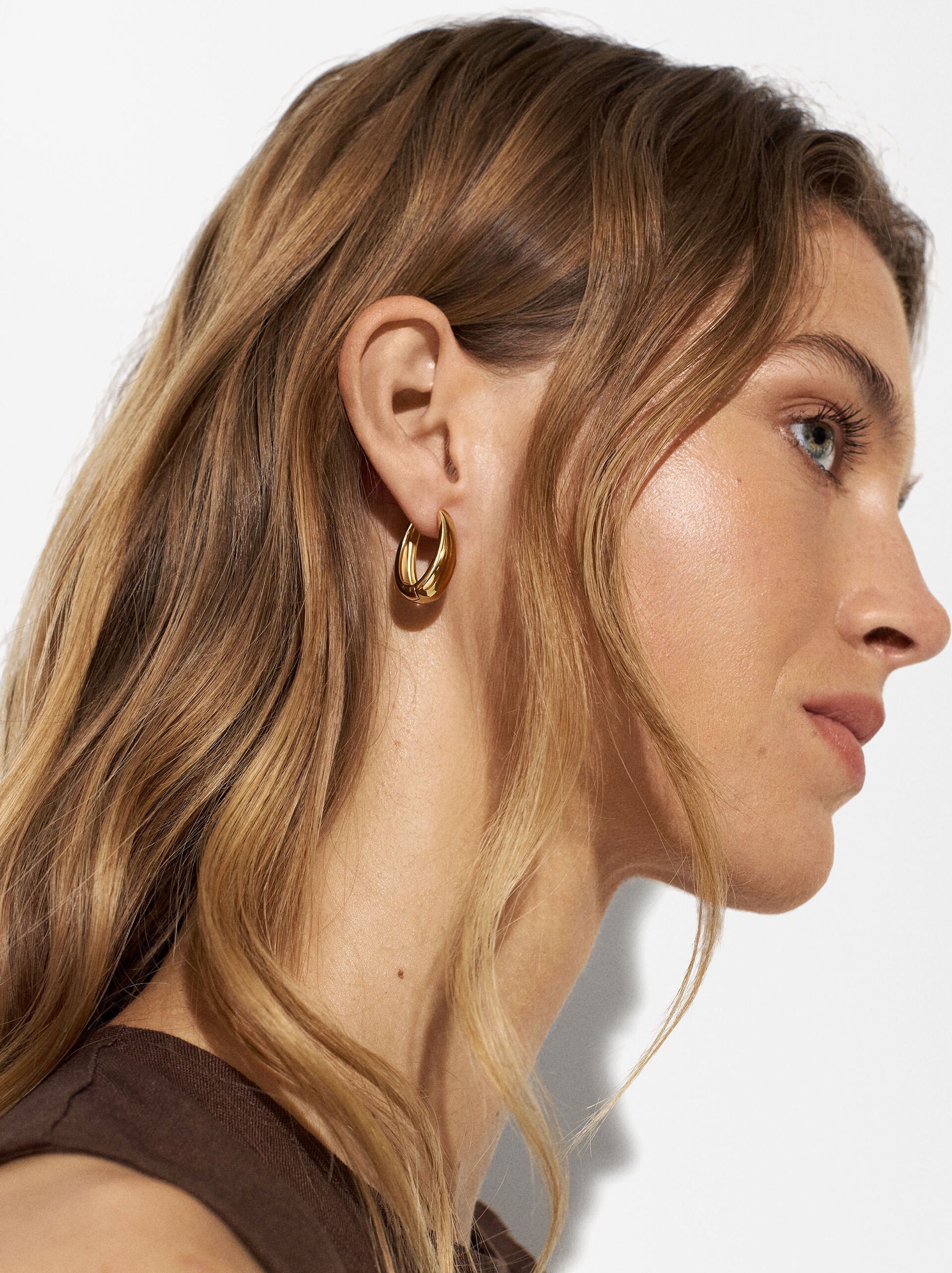 Oval hoops earrings - stainless steel image number 2.0
