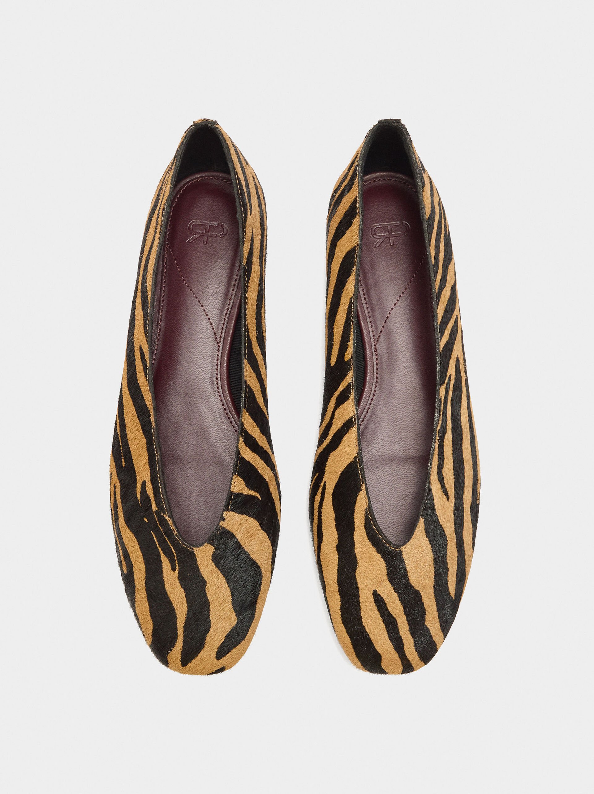 Animal print leather ballet flats image number 0.0