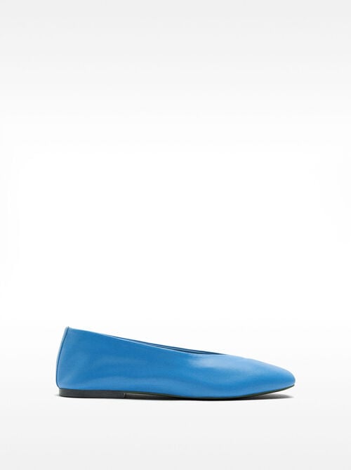 Plain leather ballet flats