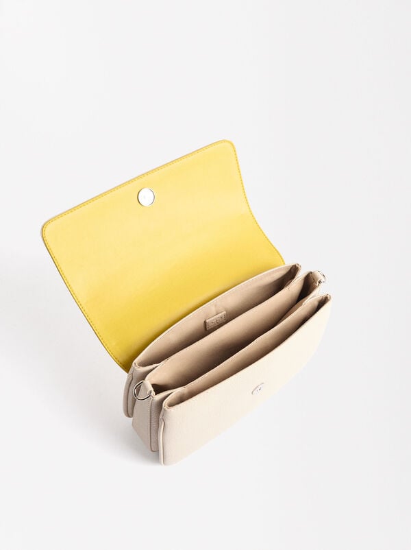 Crossbag with flap closure