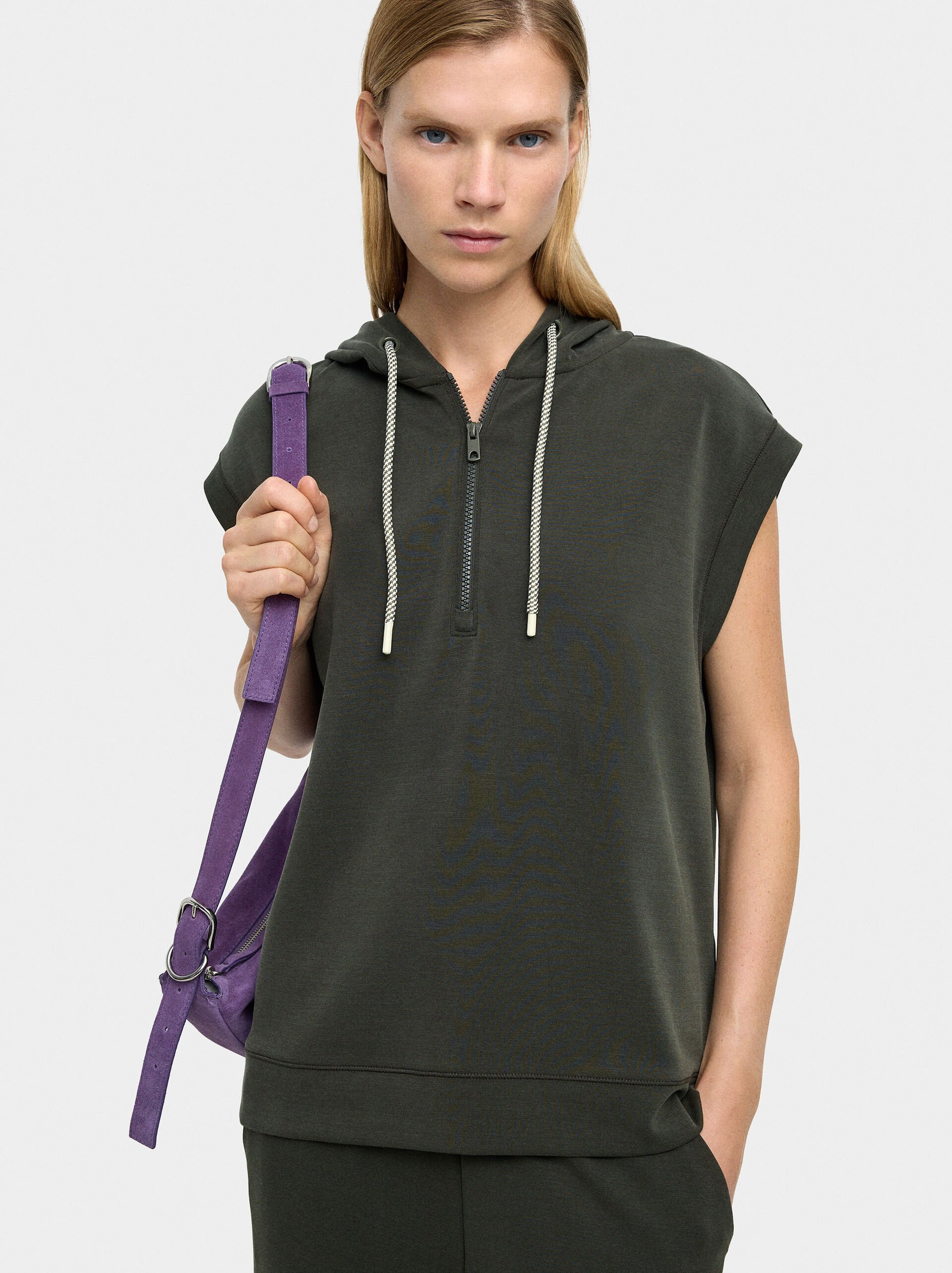 Sleeveless sweatshirt soft touch image number 0.0