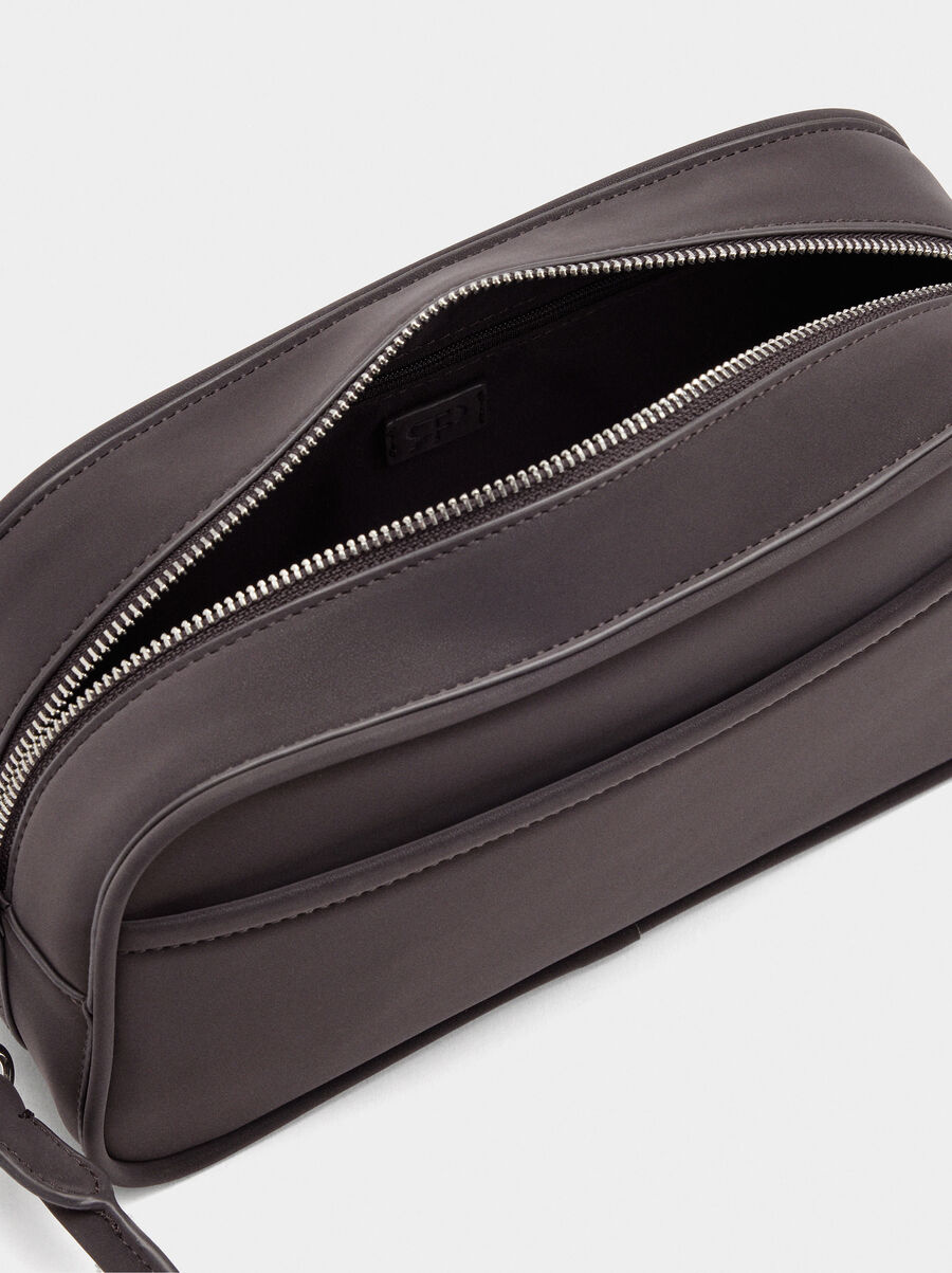 Shoulder bag with soft texture M